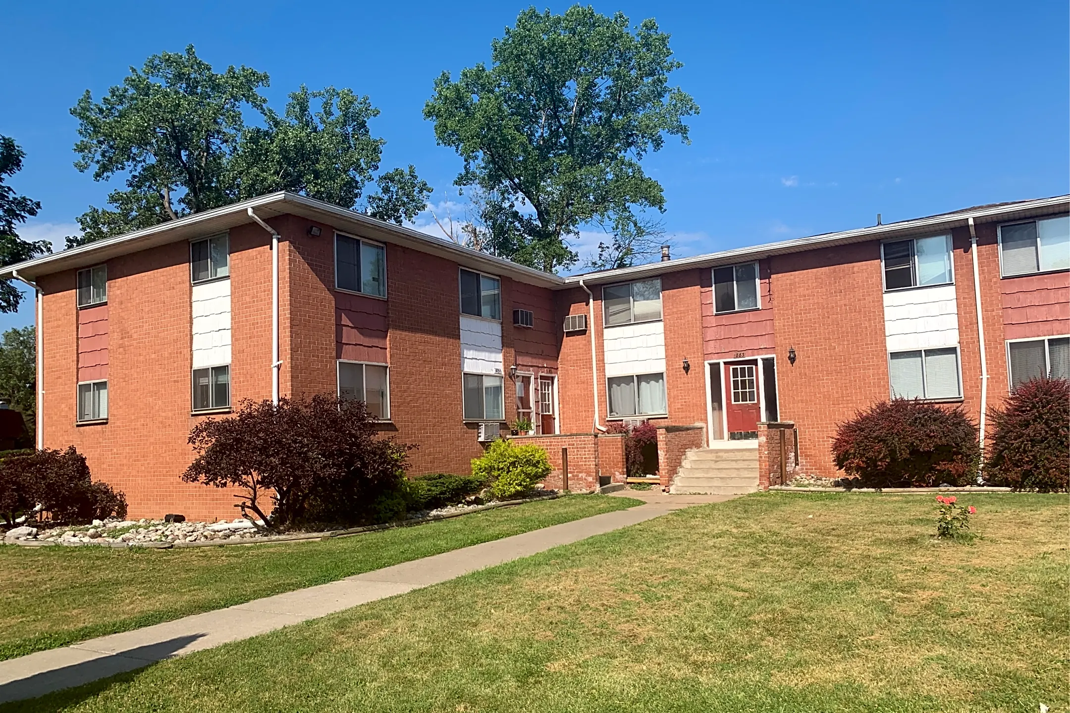 Brookdale Apartments - Rochester, NY 14624