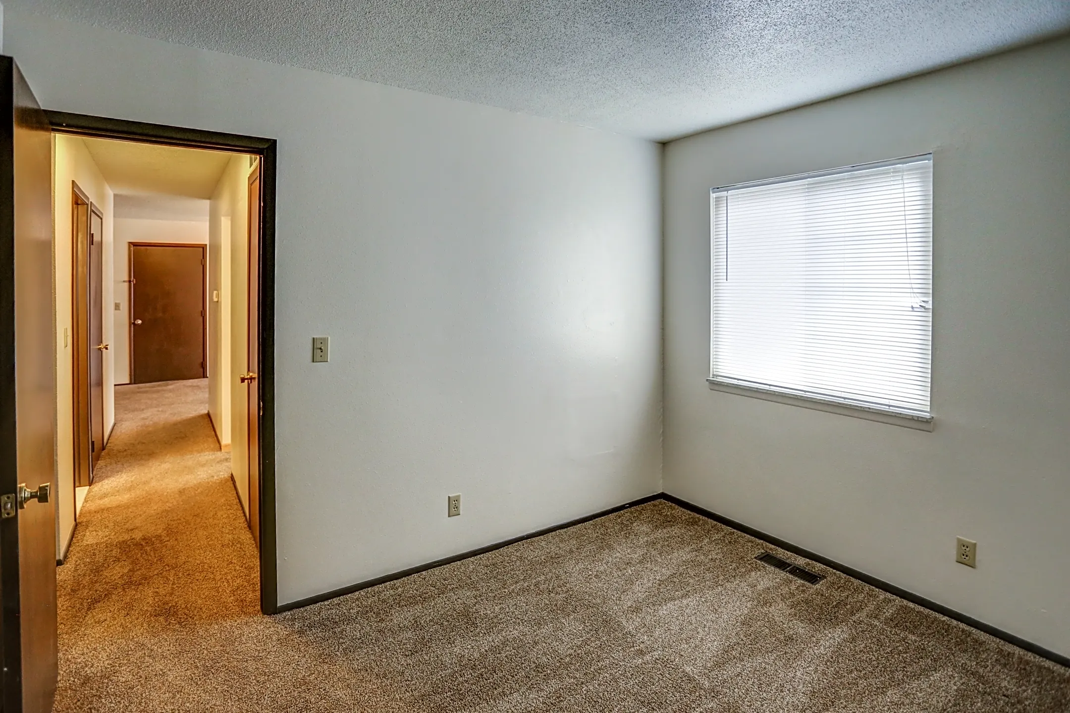 Nob Hill Apartments - 1338 W Maumee St | Adrian, MI for Rent | Rent.