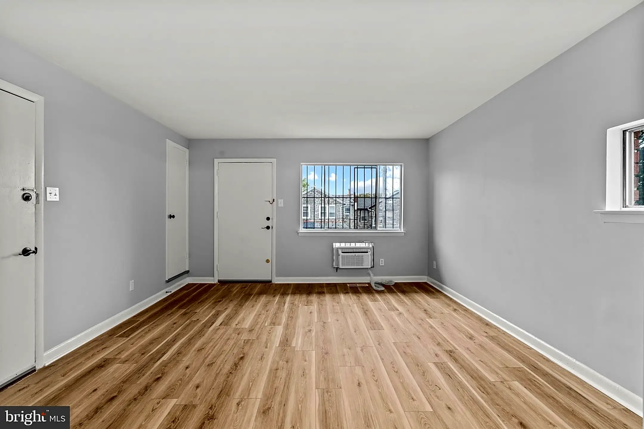 Living Room - 6017 N 11th St #2 - Philadelphia, PA