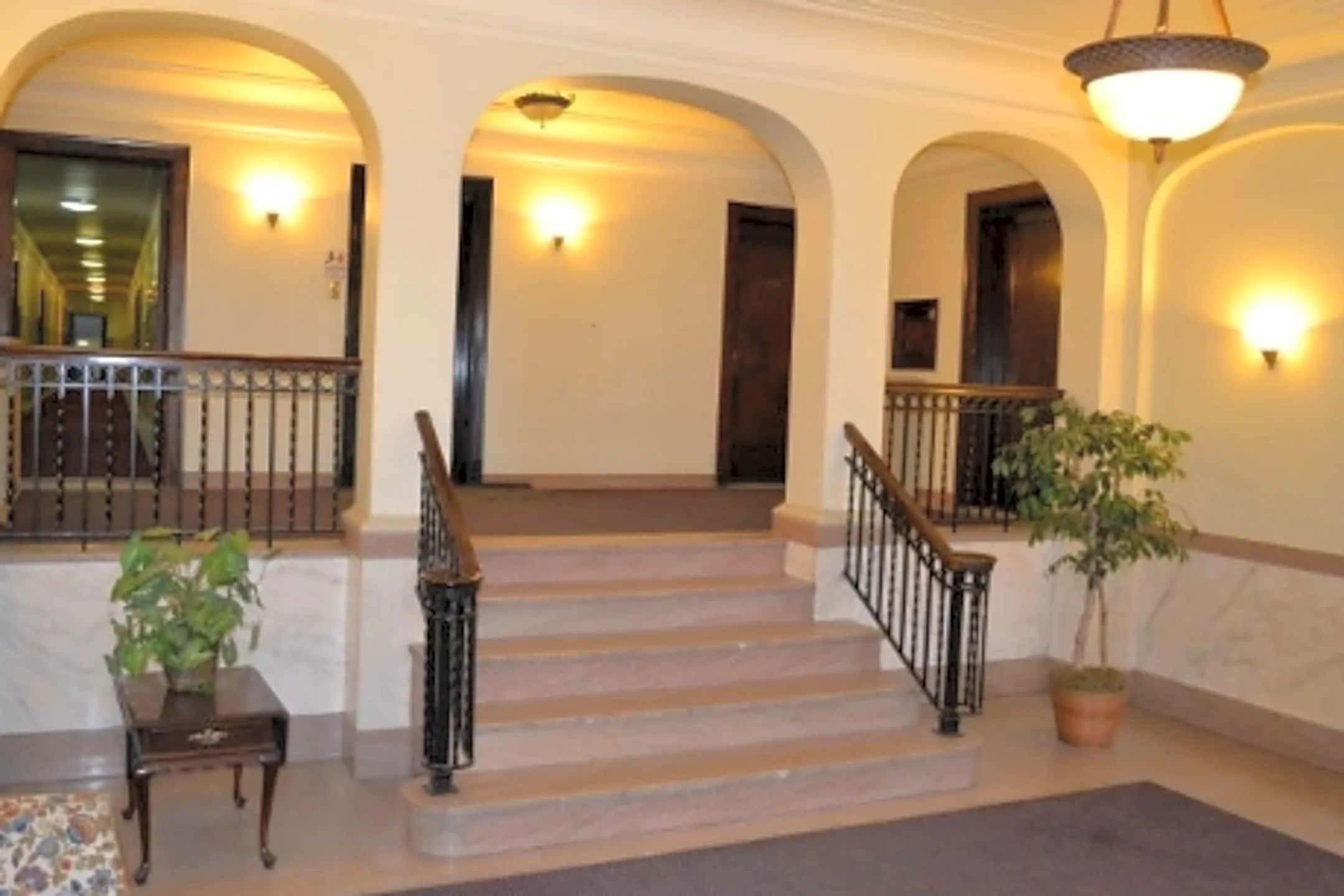 Sylvester Manor Flint, MI 48502