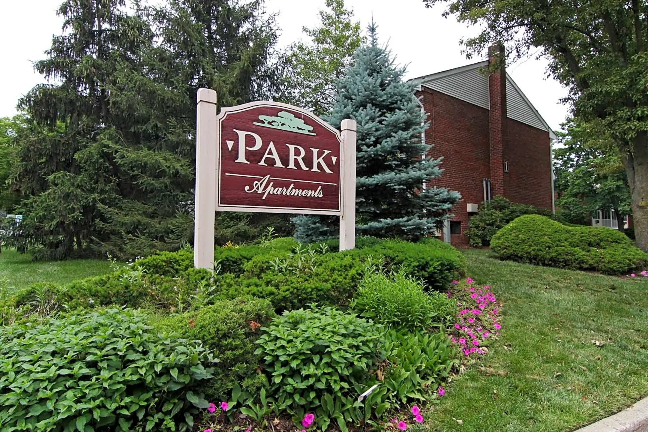 Park Apartments - 601 Park St | Bordentown, NJ for Rent | Rent.