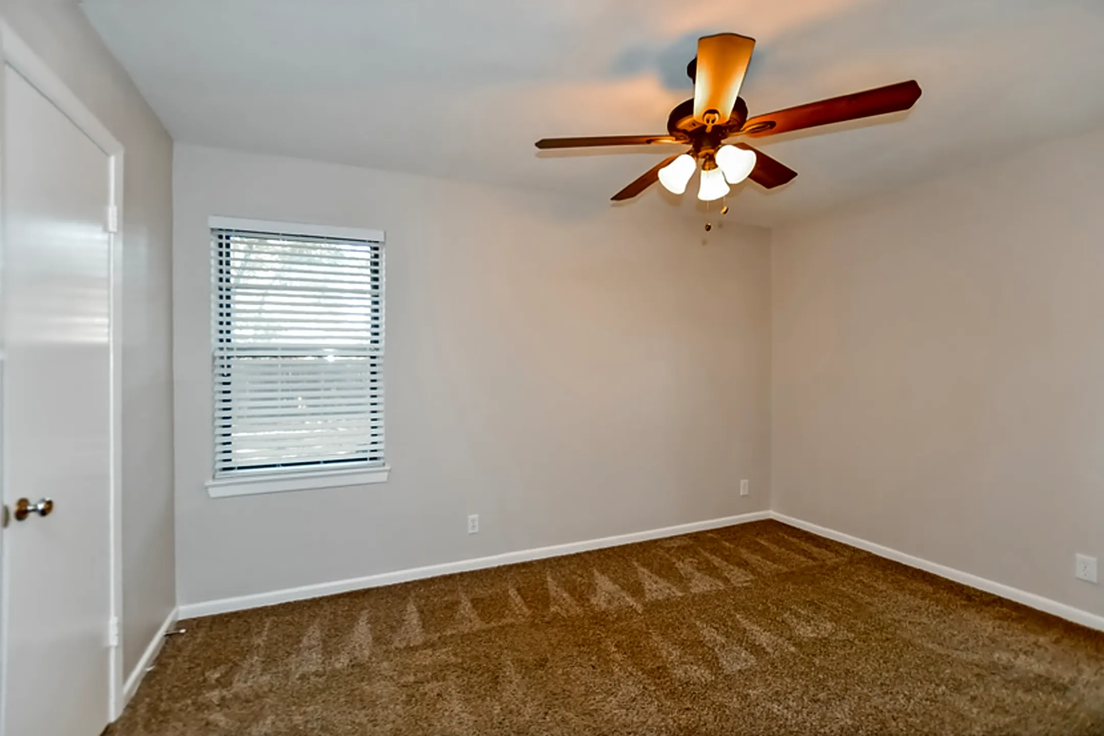 12112 Eunice St | Farmers Branch, TX Houses for Rent | Rent.