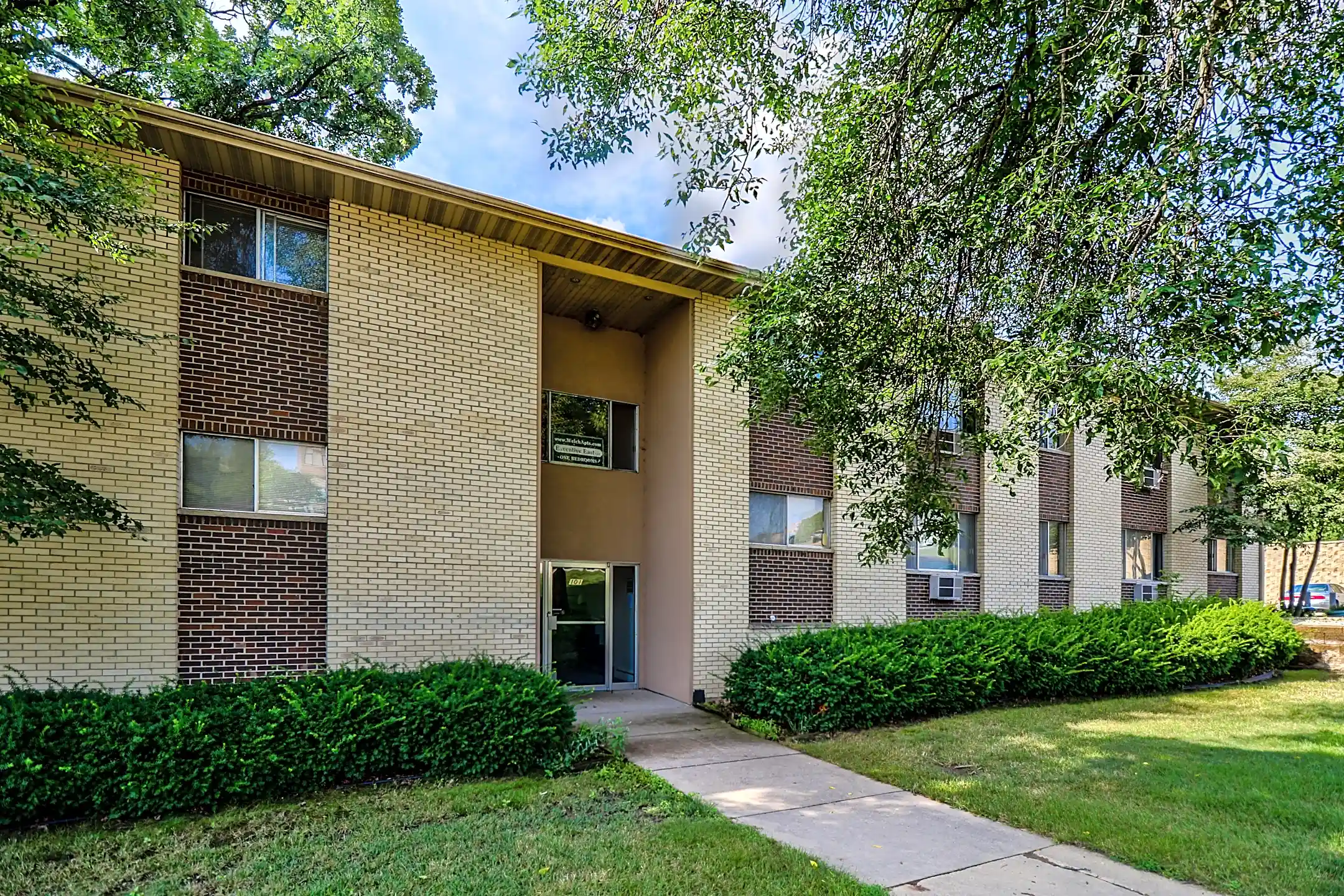 Executive East Apartments Monona, WI 53716