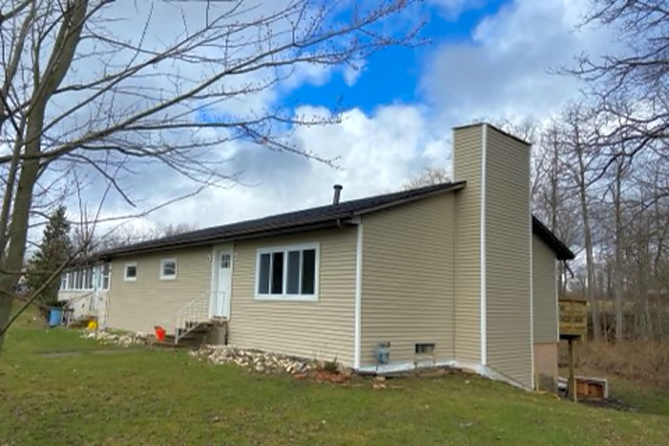 9025 Old Wattsburg Rd Erie, PA Houses for Rent Rent.