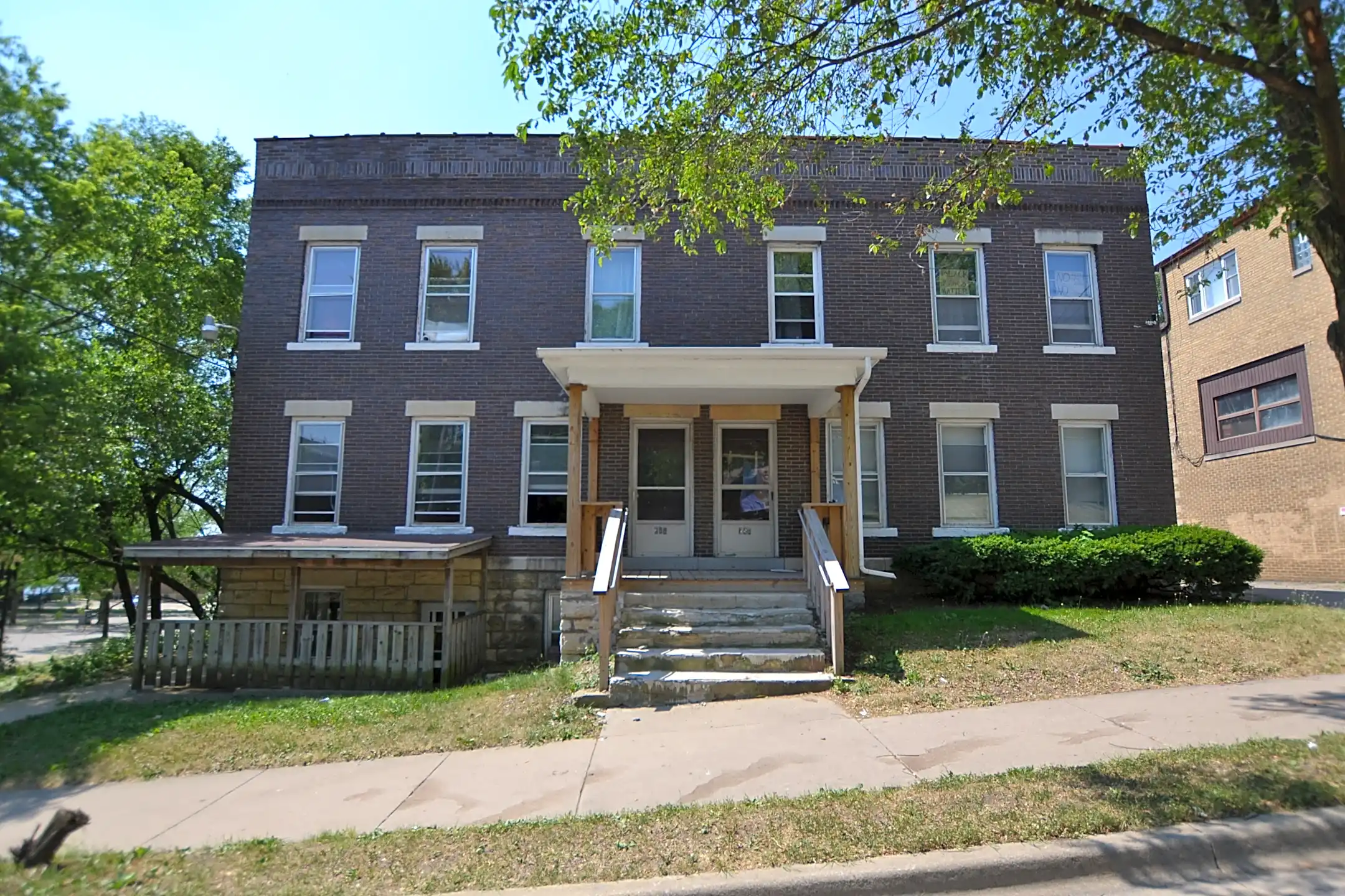 256 Western Ave Apartments Joliet, IL 60435