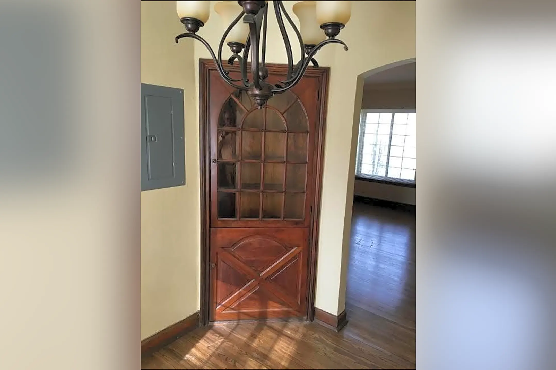 The Seville Apartments 3769 Lockwood Ave Toledo, OH Apartments for