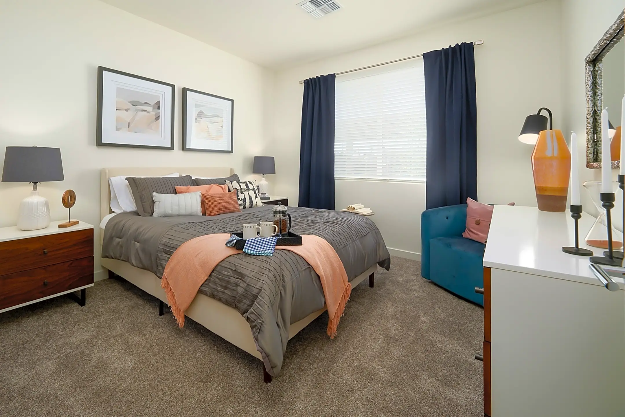 The 89 on Hayden 2240 N Hayden Rd Scottsdale, AZ Apartments for