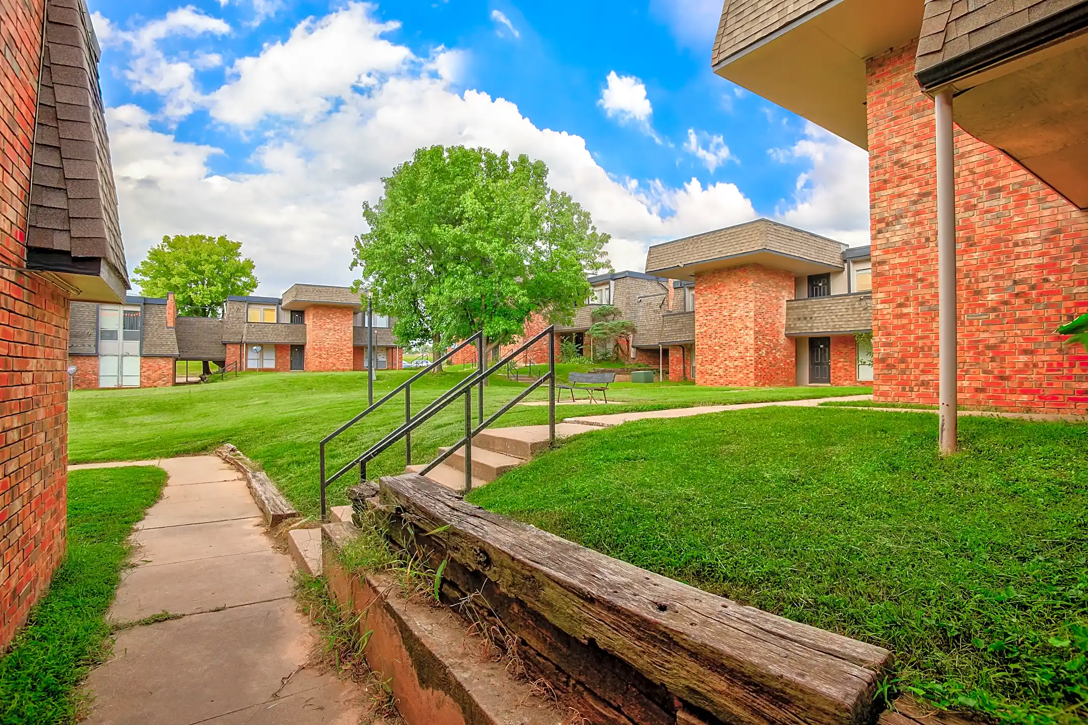 Timbers North Apartments 2201 N 14th St Ponca City, OK Apartments