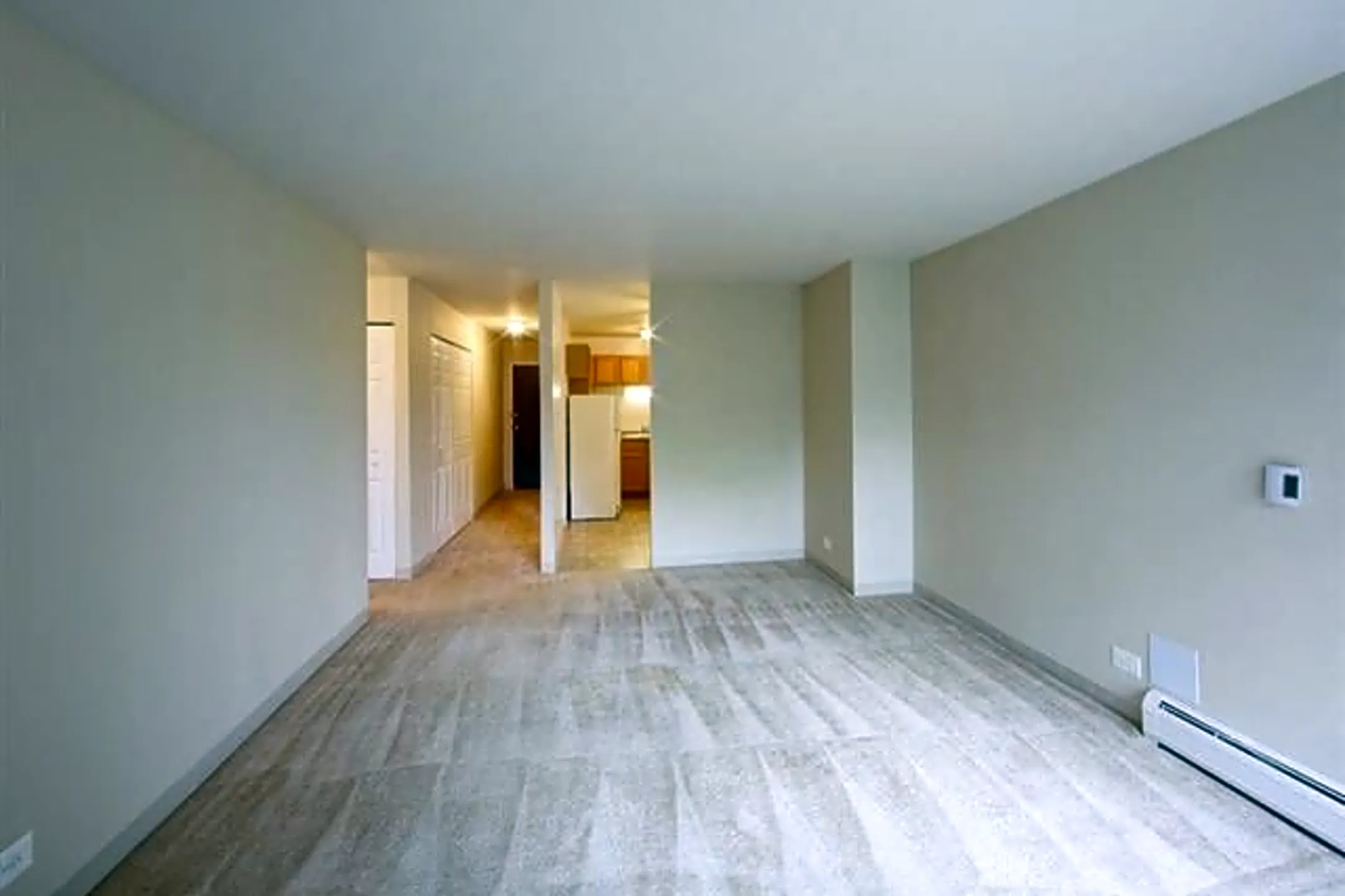 Rosewood Apartments Round Lake, IL 60073