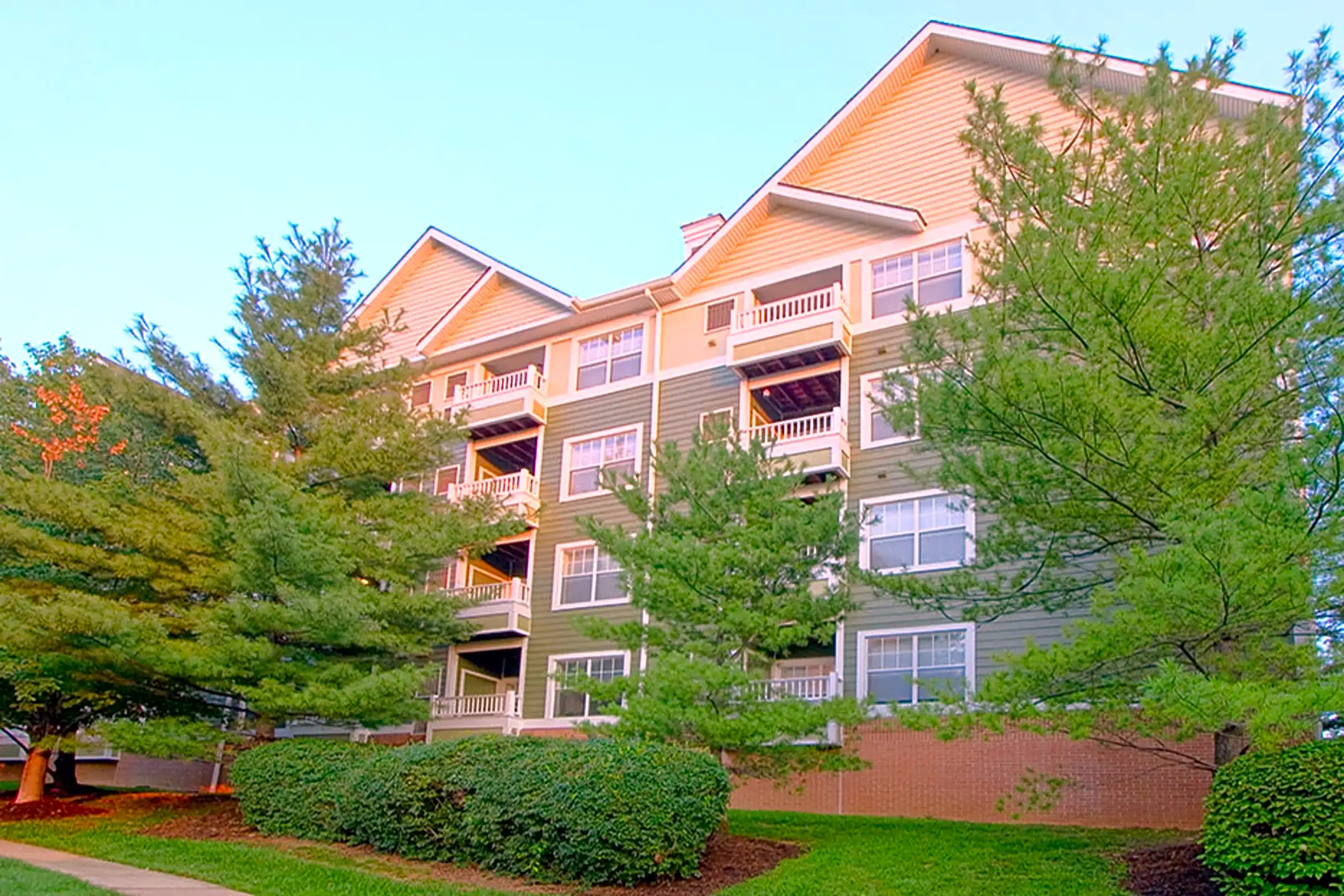 The Arbors on Duke Alexandria, VA 22304