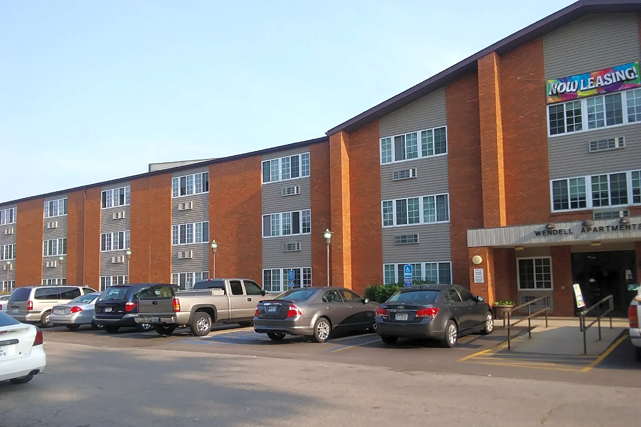 Wendell Apartments 101 Cresap St Sikeston, MO Apartments for Rent