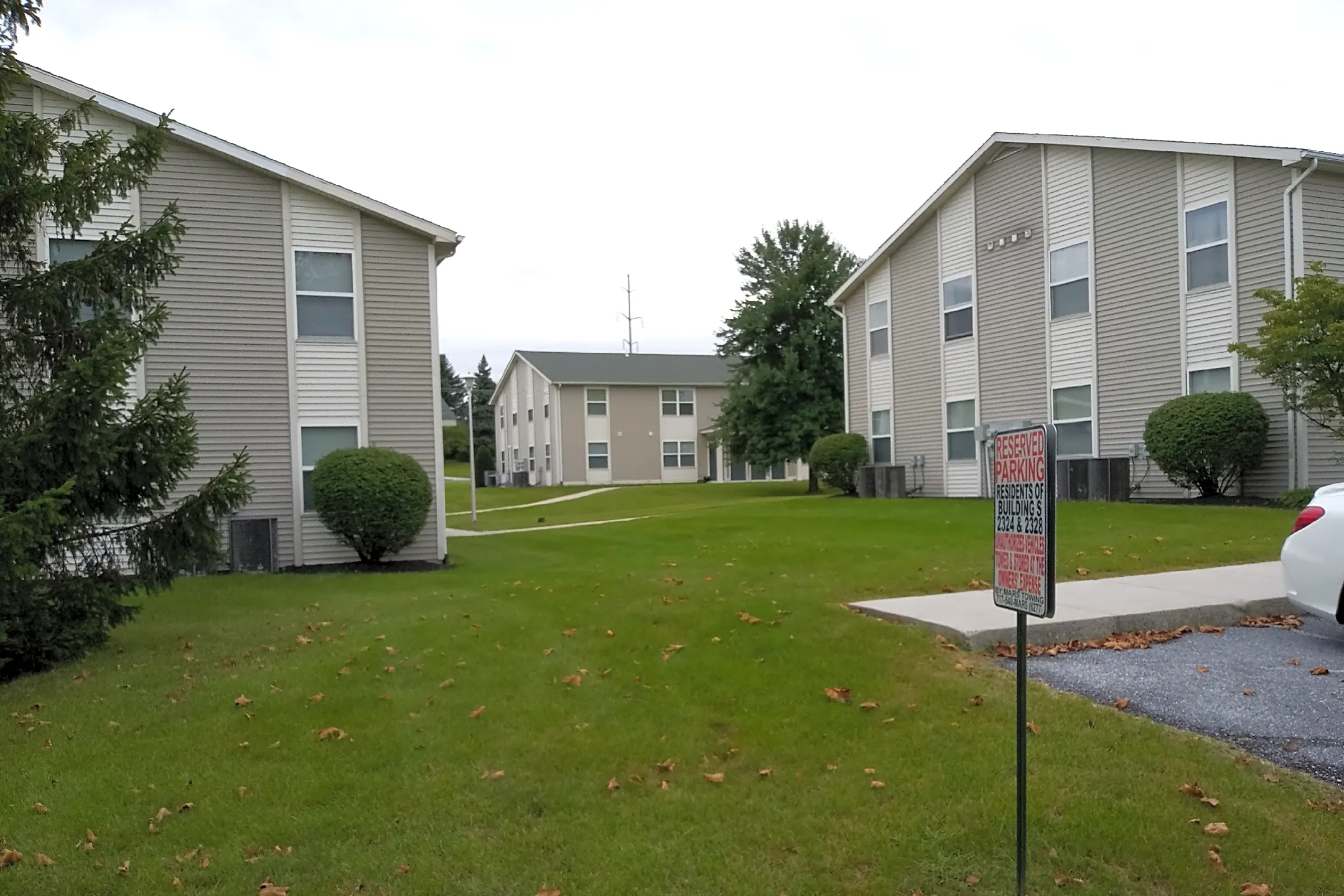 Paxton Center Apartments 3601 Vartan Way Harrisburg, PA Apartments