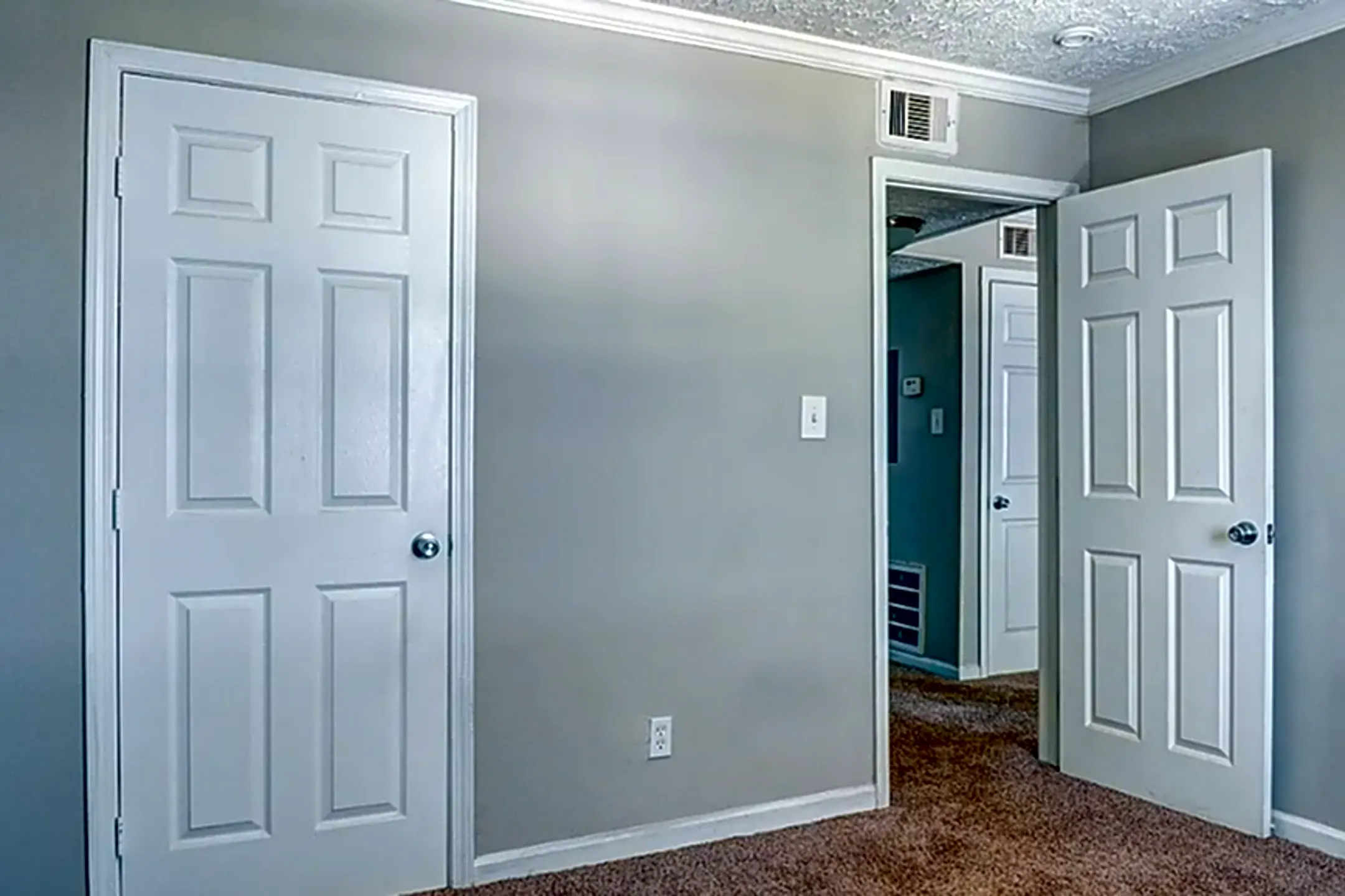 Bedroom - Centry on Main Street - Forest Park, GA