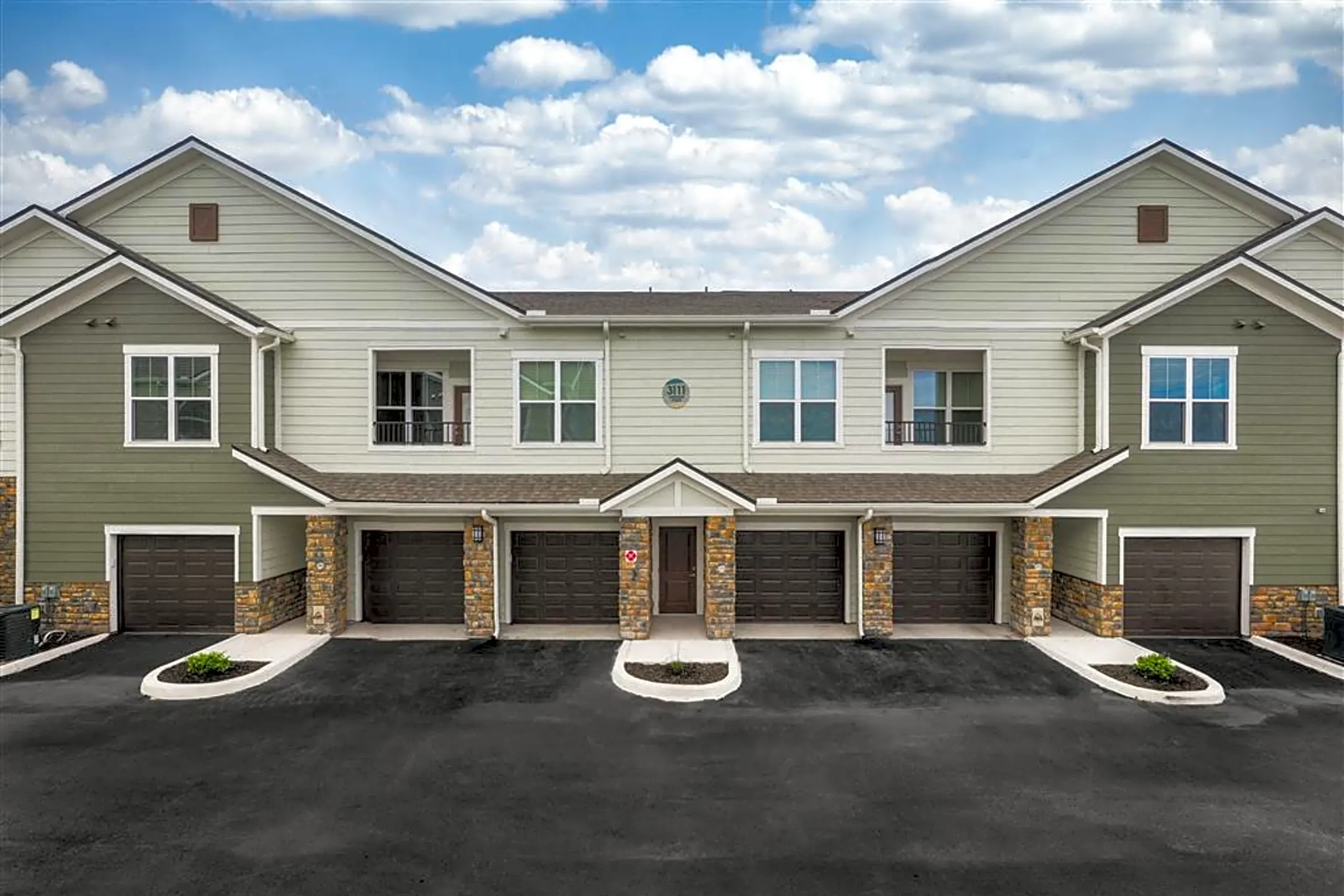 Verso Luxury Apartments 6100 Echelon Way Davenport, FL for Rent Rent.