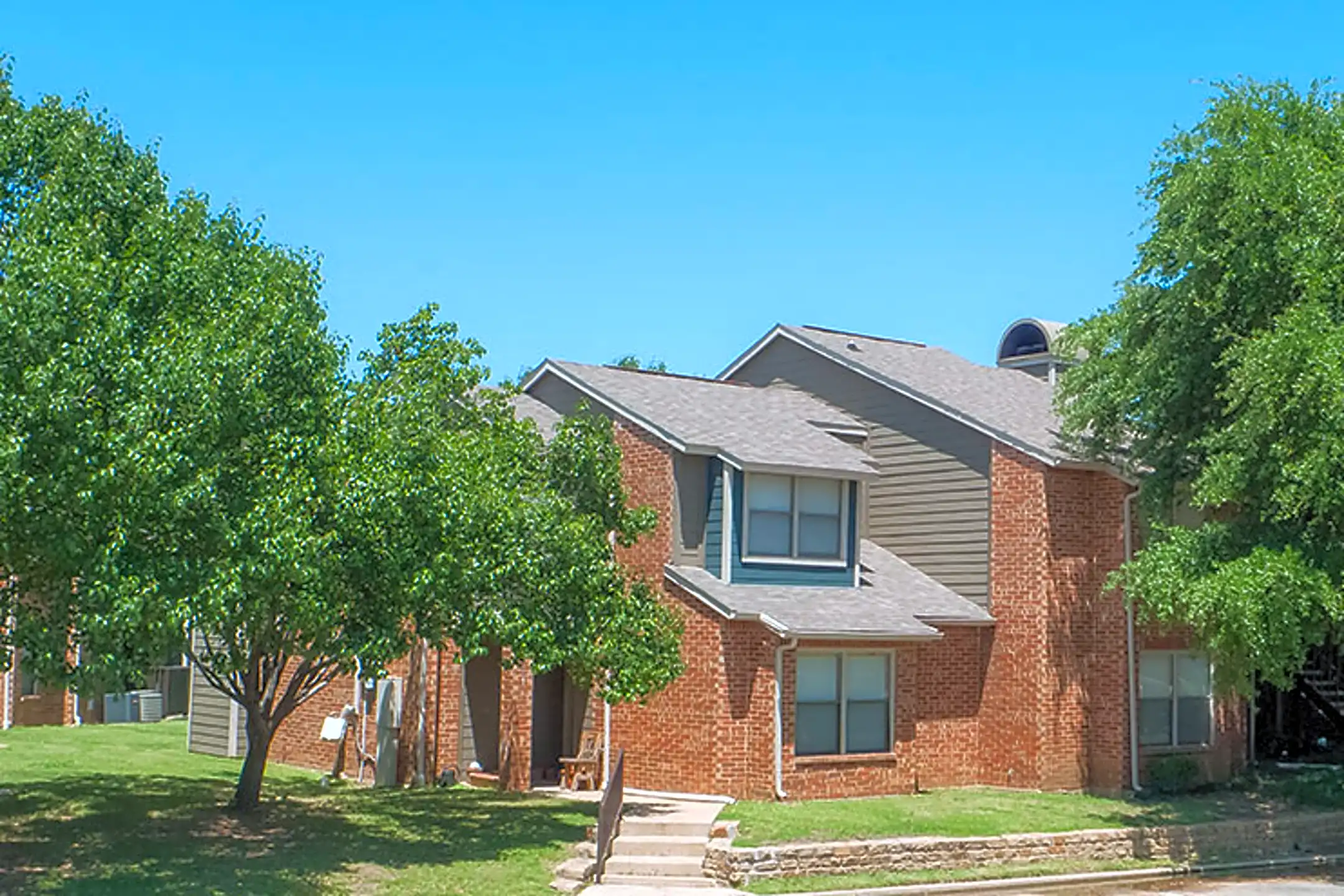 Greentree Apartment Homes Carrollton, TX 75007