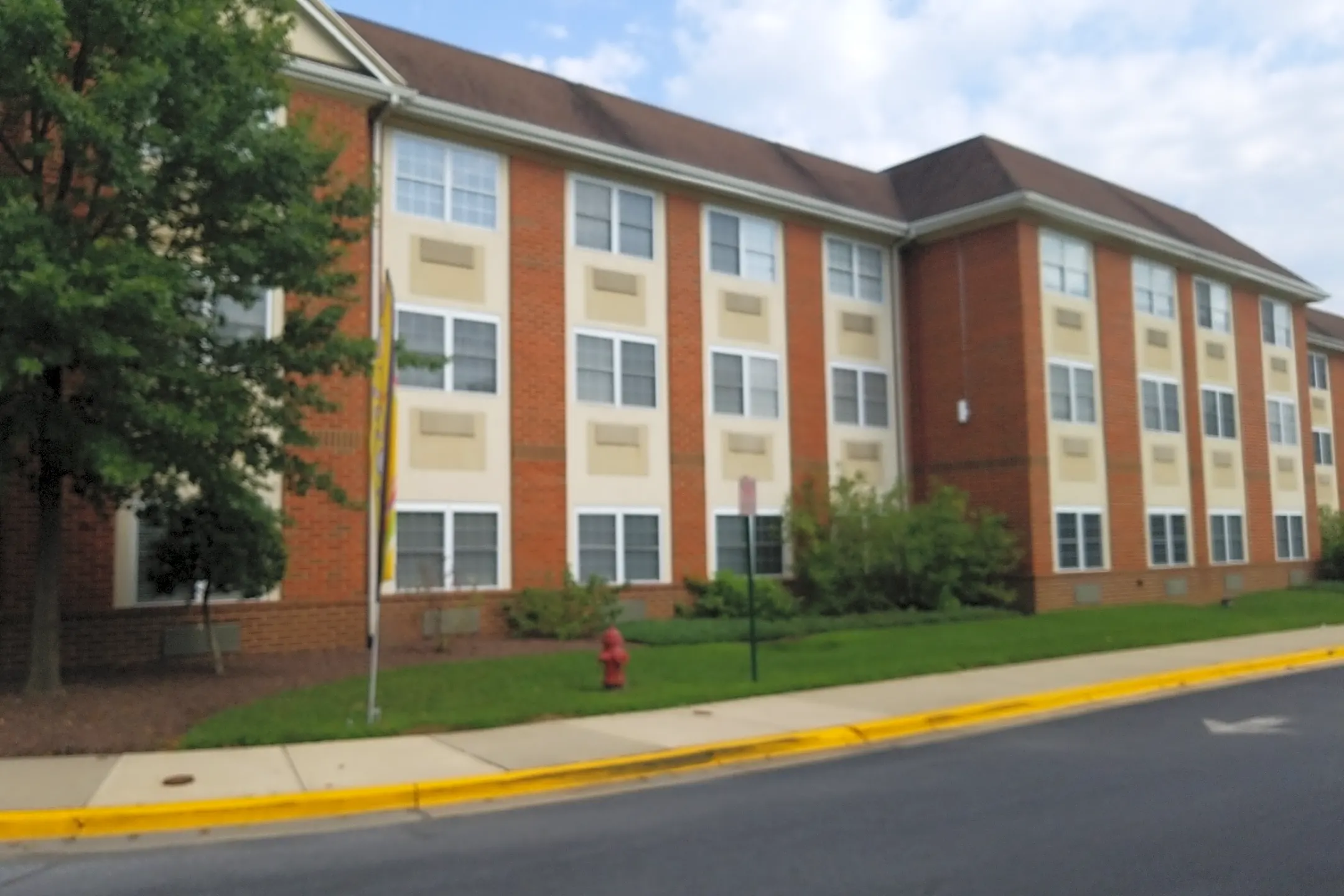 Arbor Terrace Senior Living Apartments Lanham Md 20706