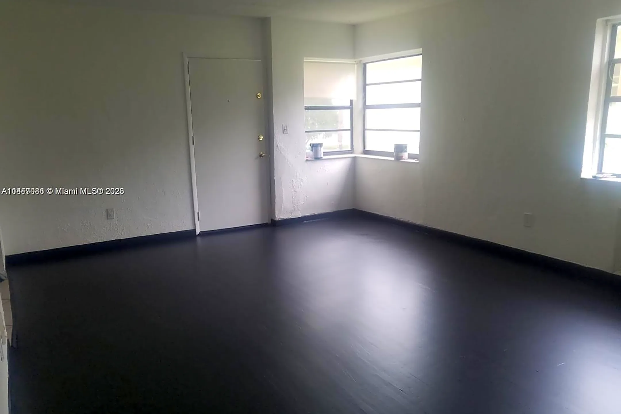 Bedroom - 8918 Collins Ave #3 - Surfside, FL