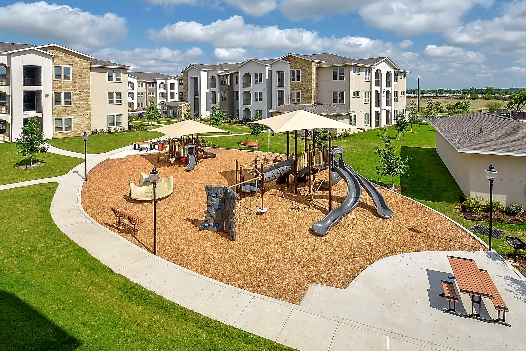 Lucero Apartments - San Antonio, TX