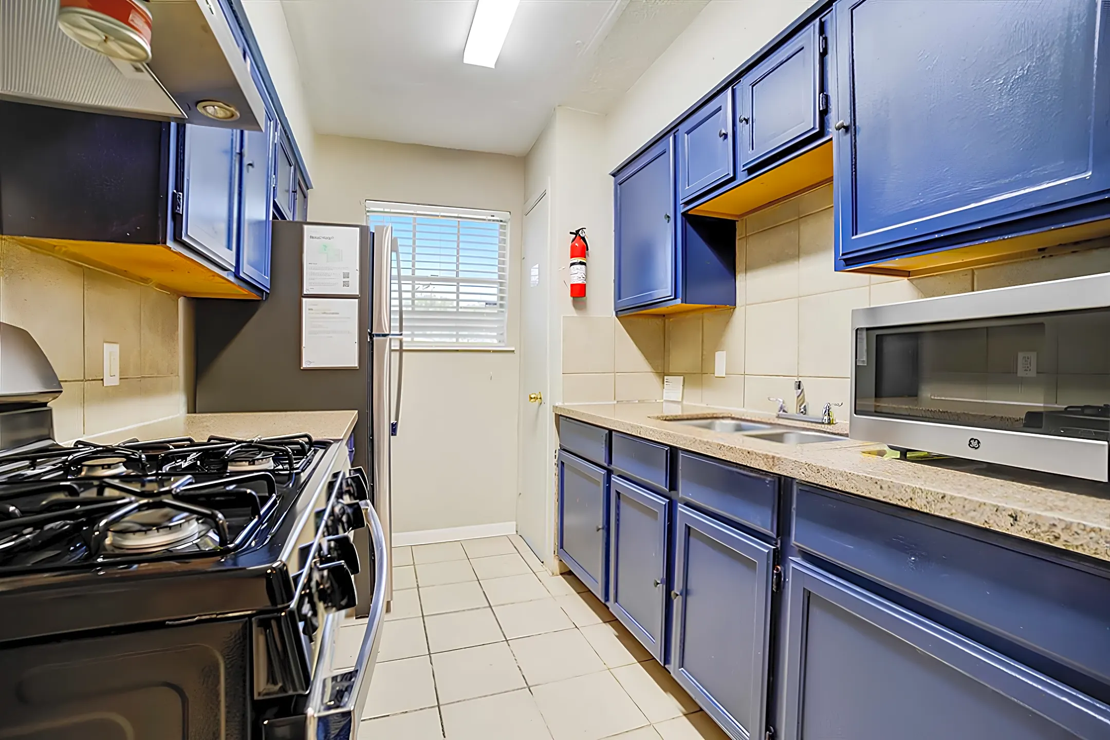 Kitchen - Room For Rent - Houston, TX