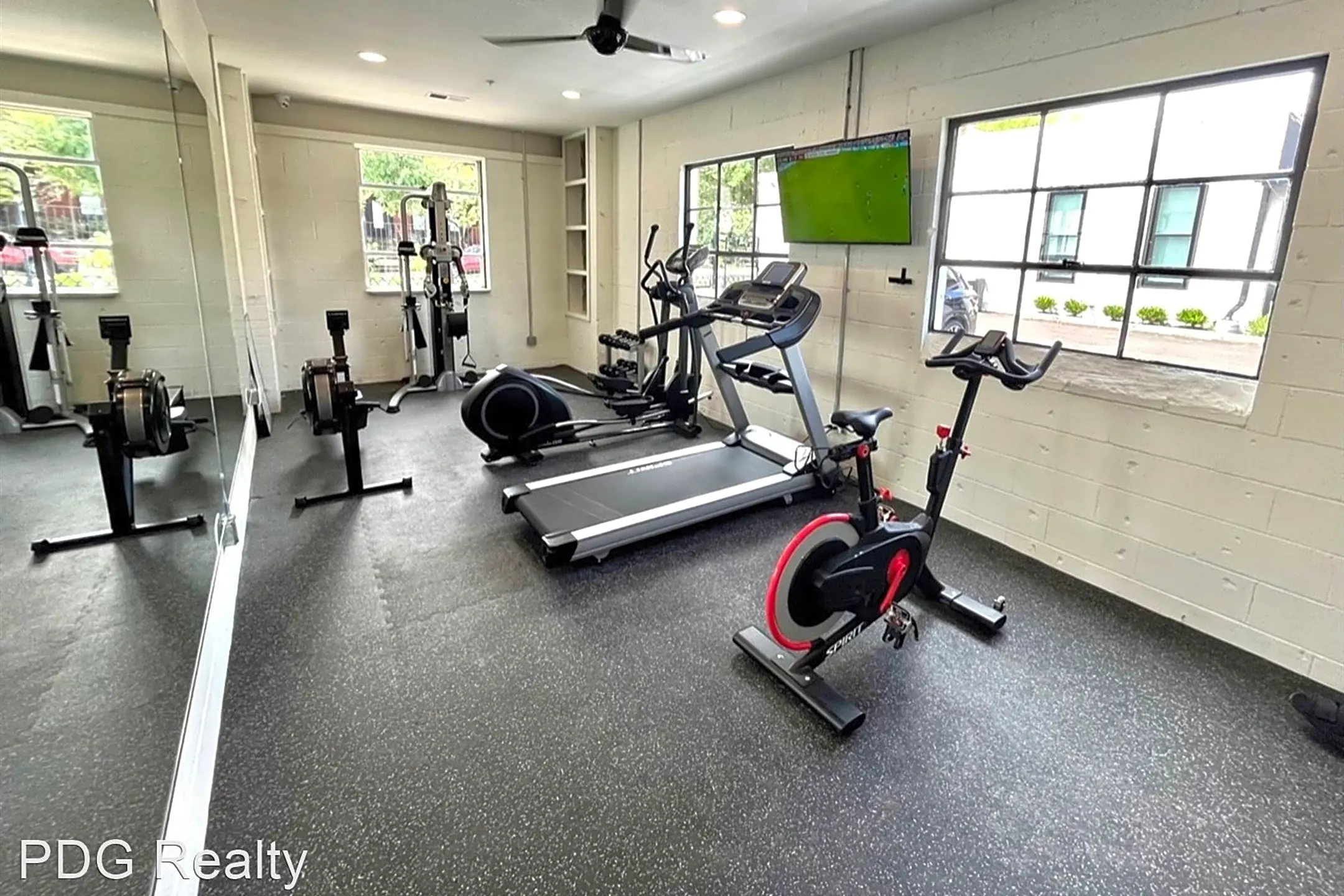 Fitness Weight Room - Franklin Lofts - Louisville, KY