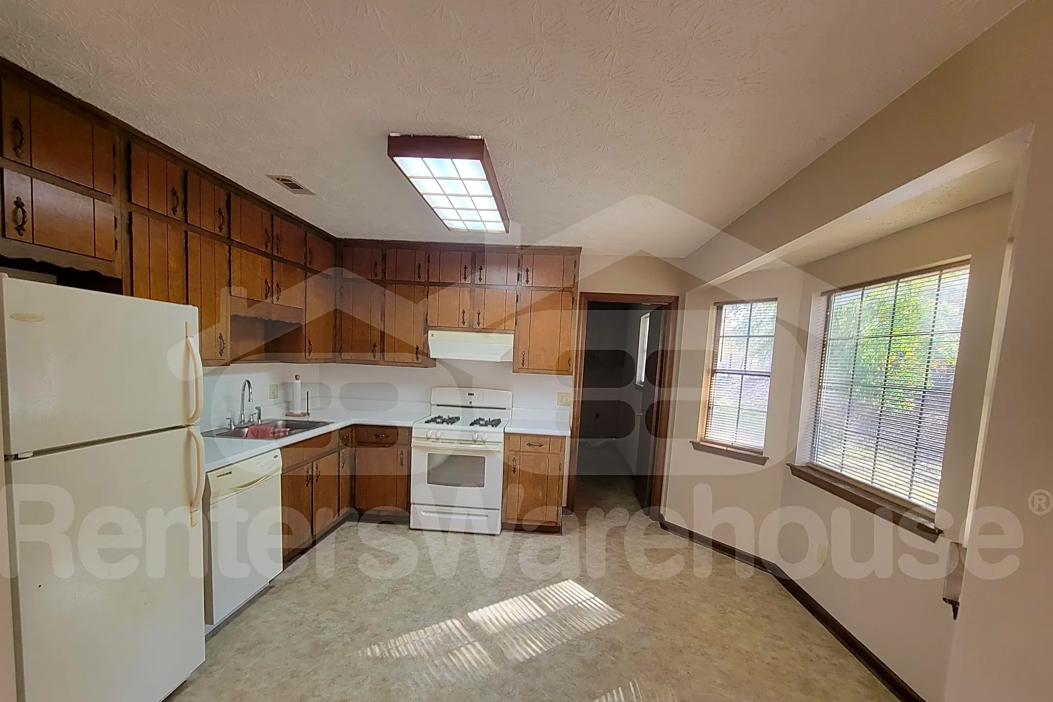 9411 Spinnaker Ct Jonesboro, GA Houses for Rent Rent.