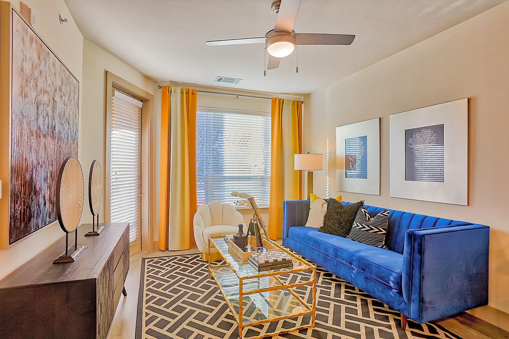 Tower Bay Lofts Apartments - 3000 N Stemmons Fwy | Lewisville, TX ...