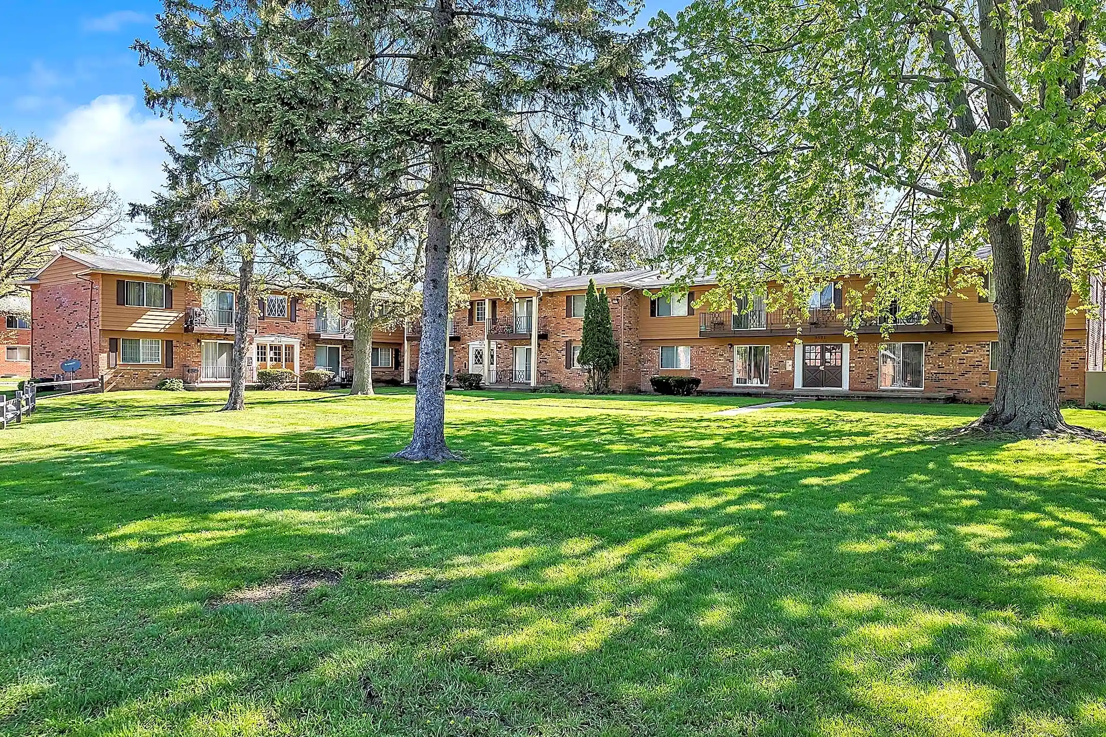 Rivershell Apartments 3615 Bayview Dr Lansing, MI for Rent Rent.