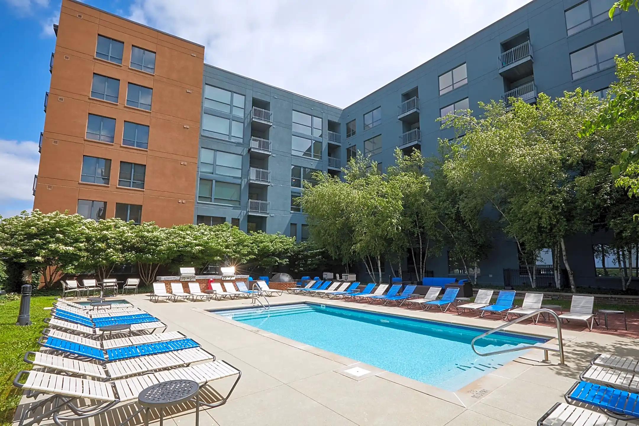 Arena Crossing Apartments Columbus Oh