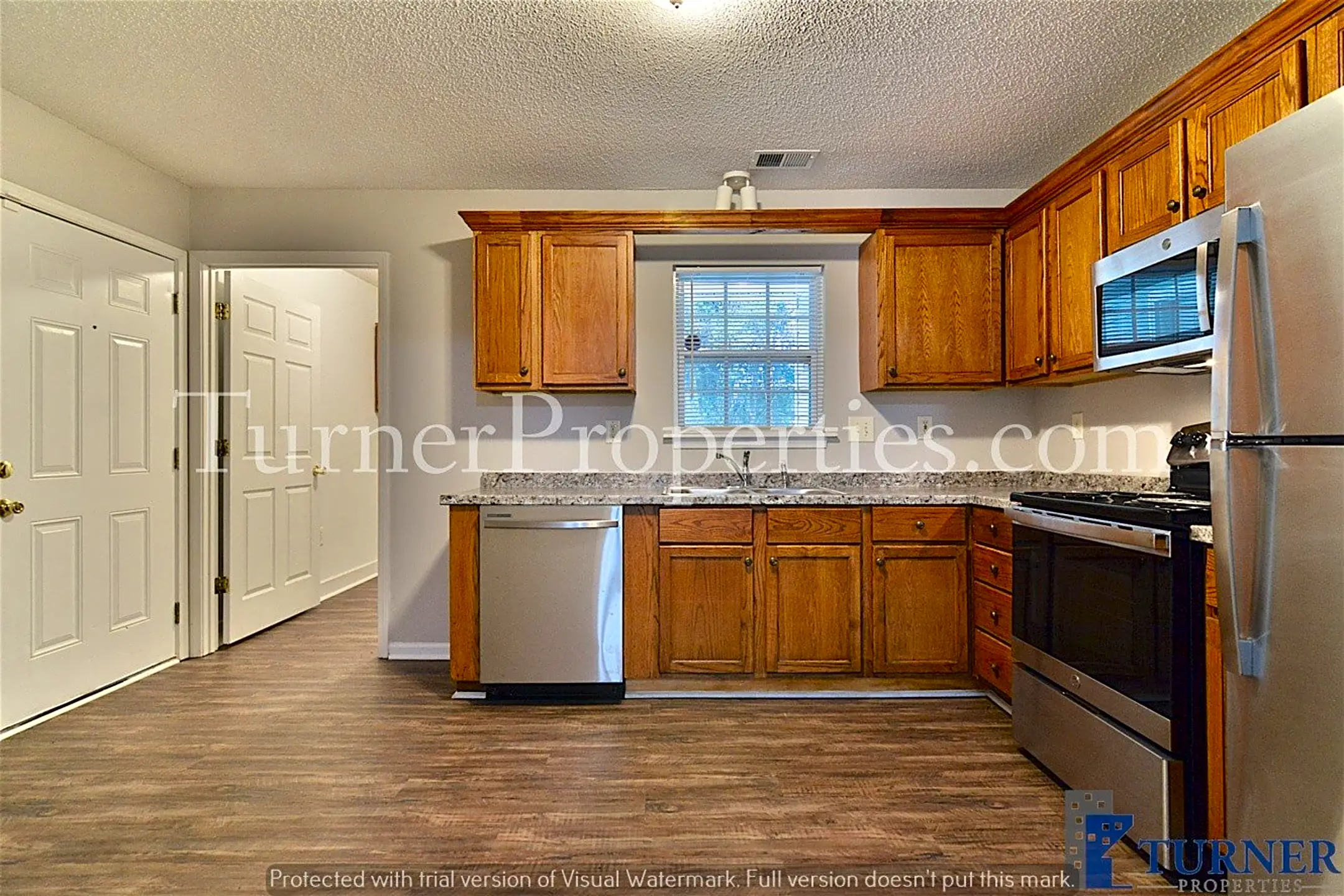 Kitchen - 424 Riley St, Columbia, SC 29201-4957 - Columbia, SC