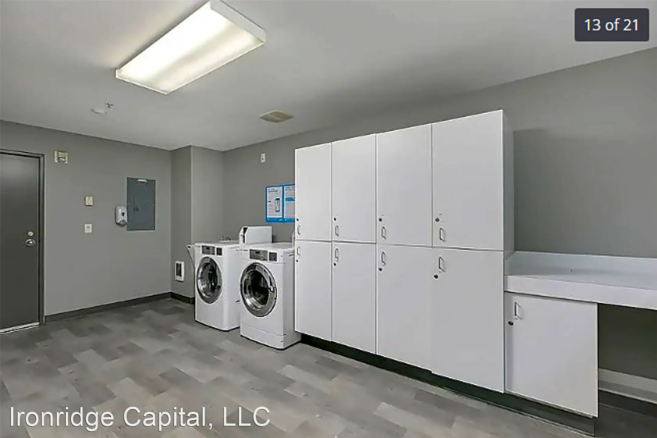 Studios Available Now in the UW District - Seattle, WA