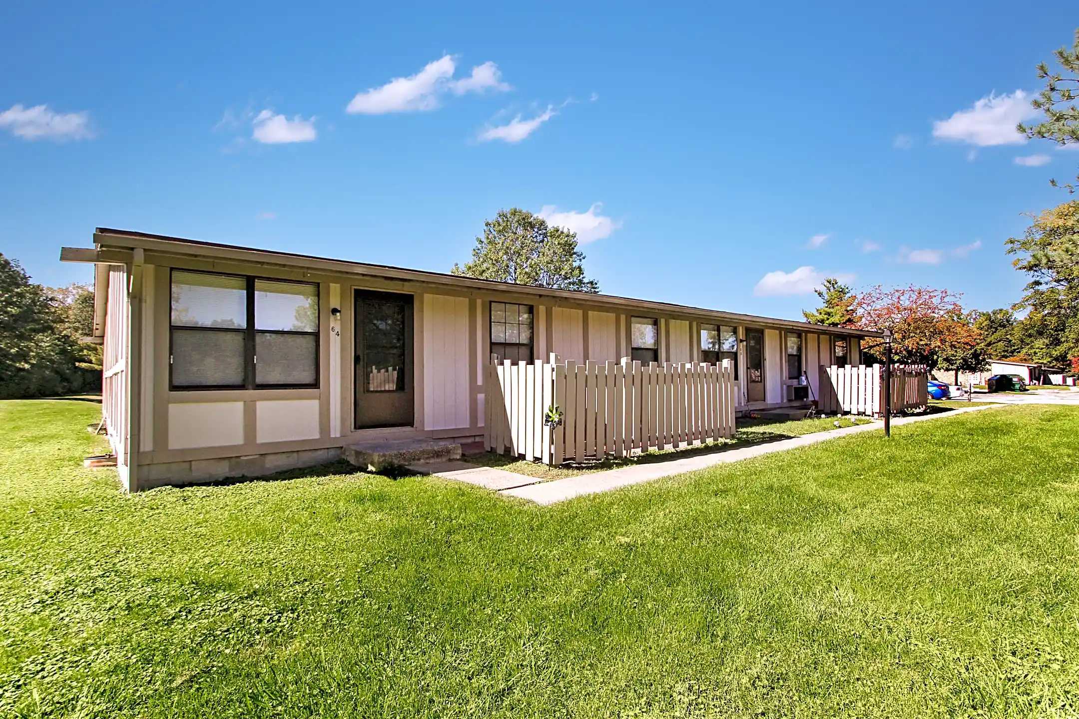 Springwood Apartments 131 N Kimberly Ave Austintown, OH Apartments for Rent Rent.