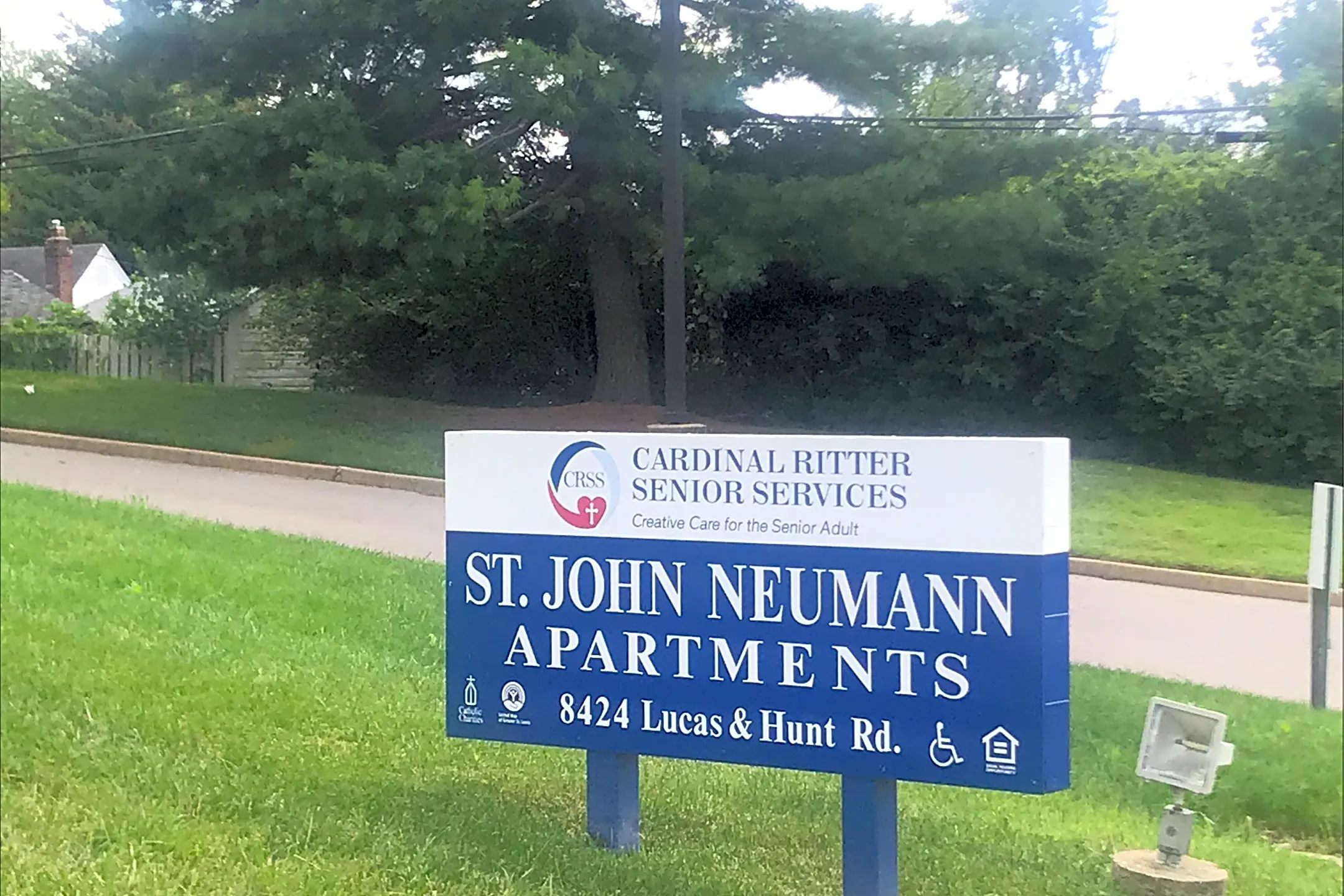 St John Neumann Apts Apartments - Saint Louis, MO 63136