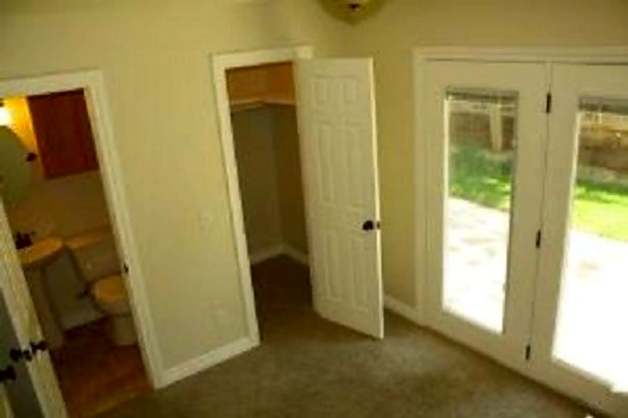 Plaza West 209 Hal Muldrow Dr Norman, OK Apartments for Rent Rent.