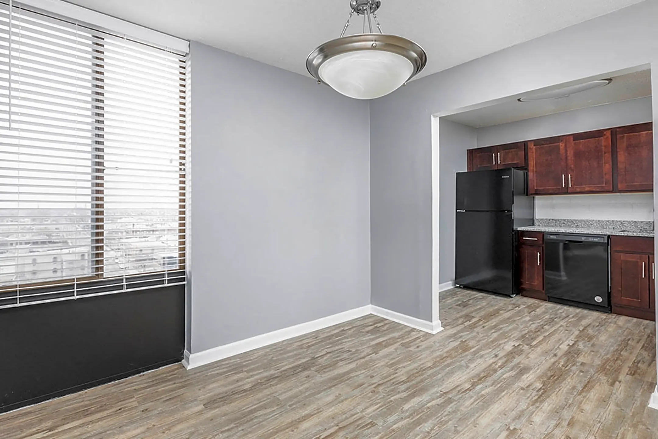 Three Rivers Luxury Apartments 101 3 RIVERS N Fort Wayne, IN