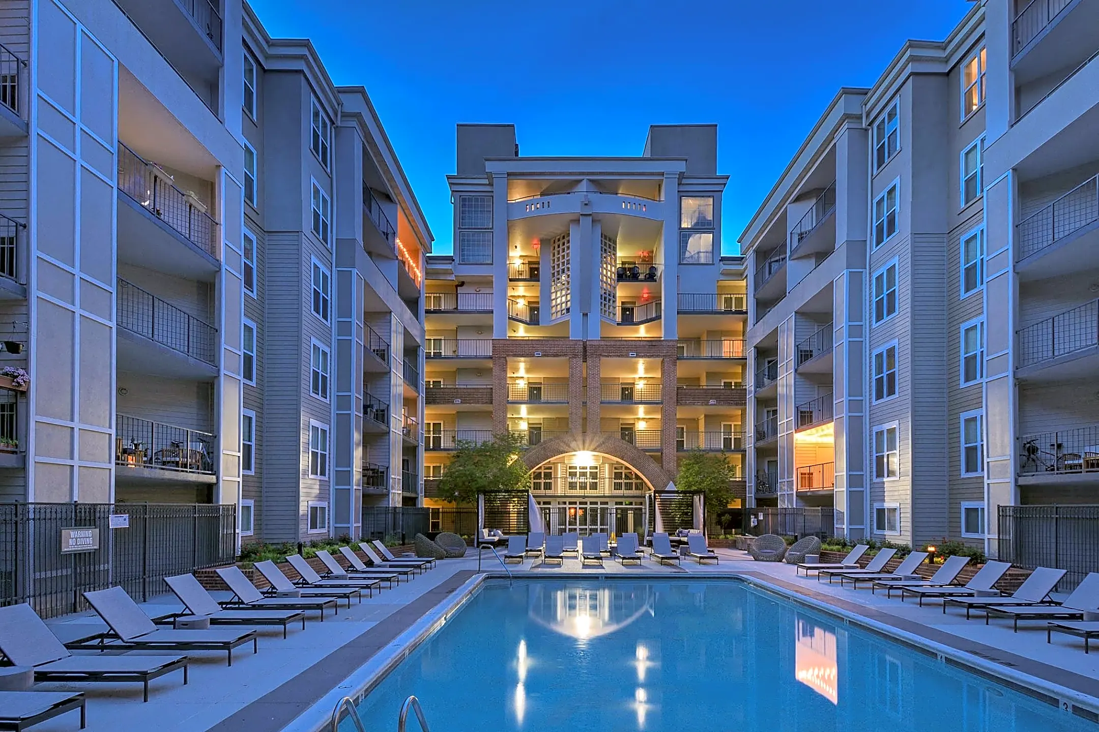 The Citizen at Shirlington Village 3000 S Randolph St Arlington, VA