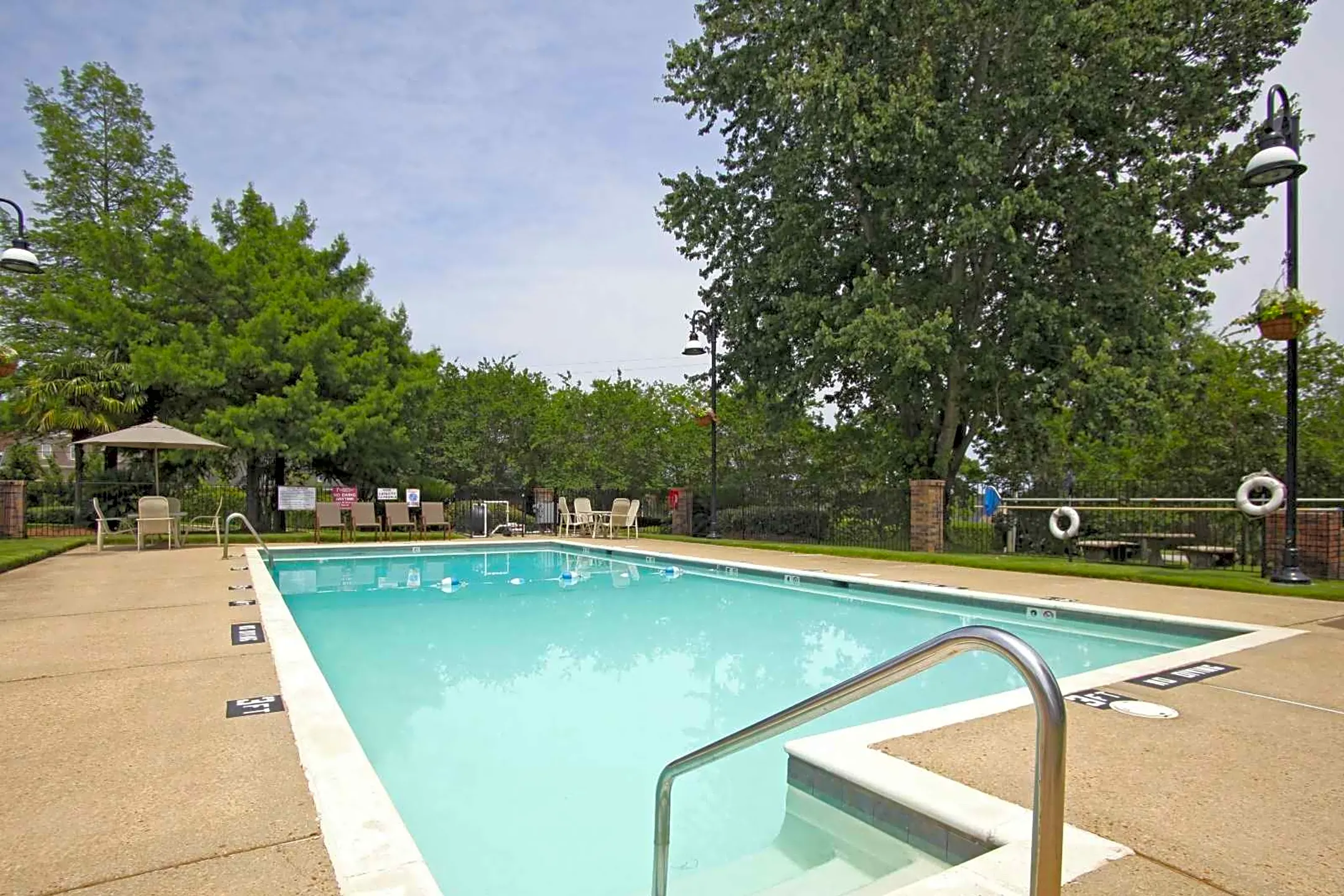 Skyline Country Club Apartments - 1164 Skywood Dr | Mobile, AL for Rent ...