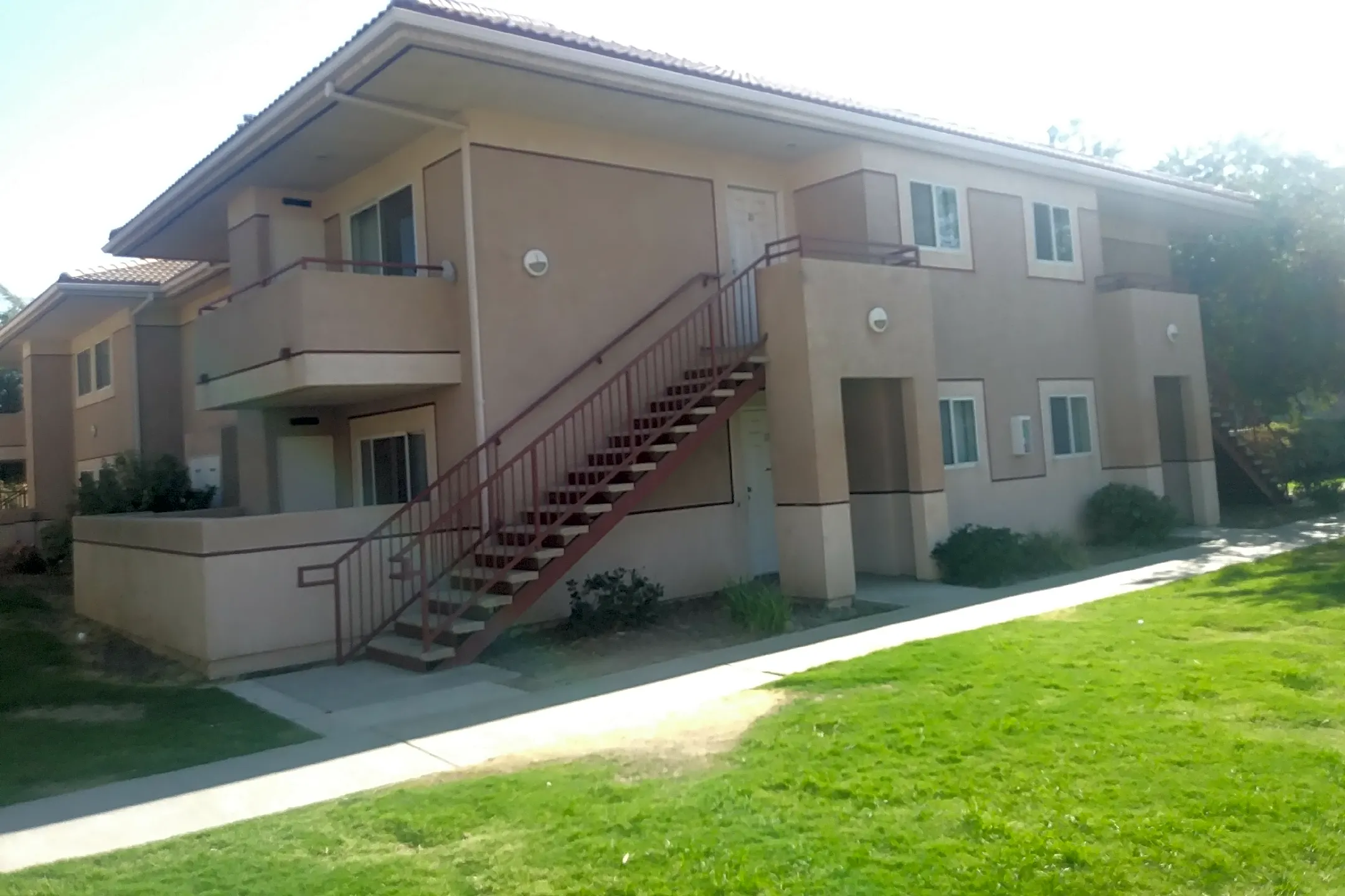 Bakersfield Apt For Rent