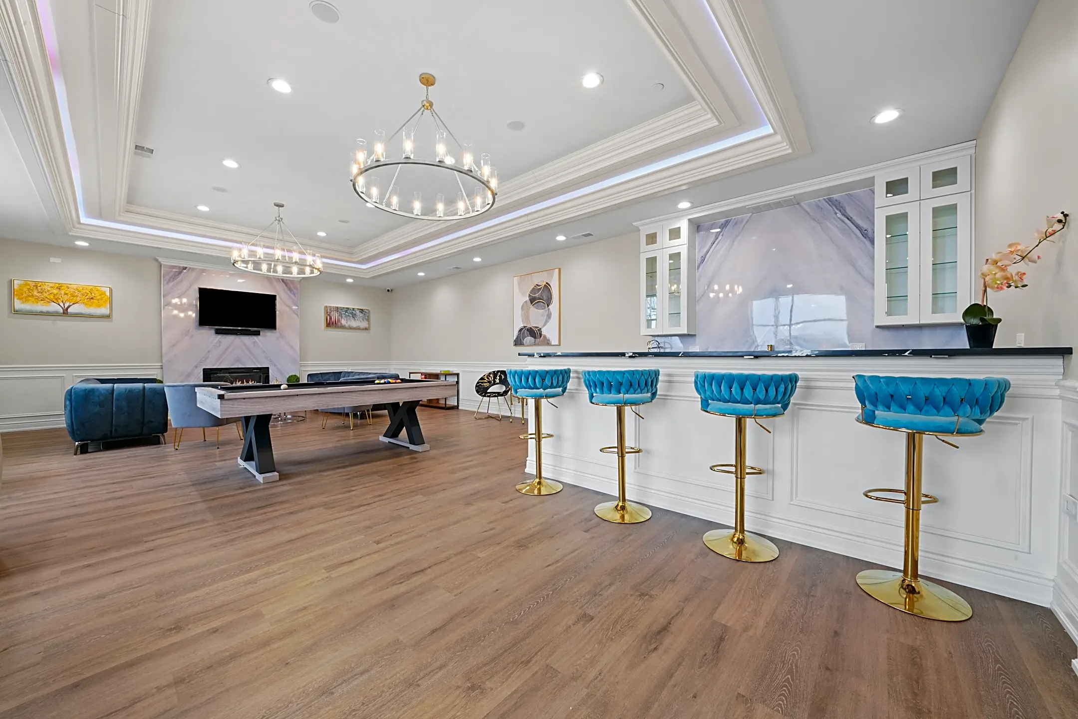 Premier Luxury Apartments 9600 Franklin Ave Franklin Park, IL