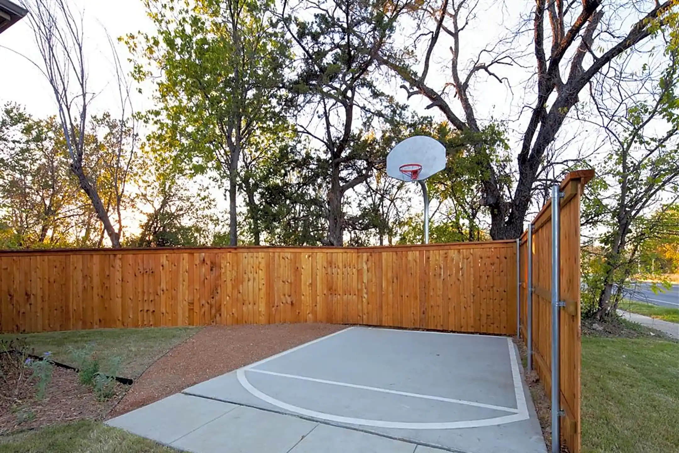 Terrell Homes 1220 E Vickery Blvd Fort Worth, TX Apartments for