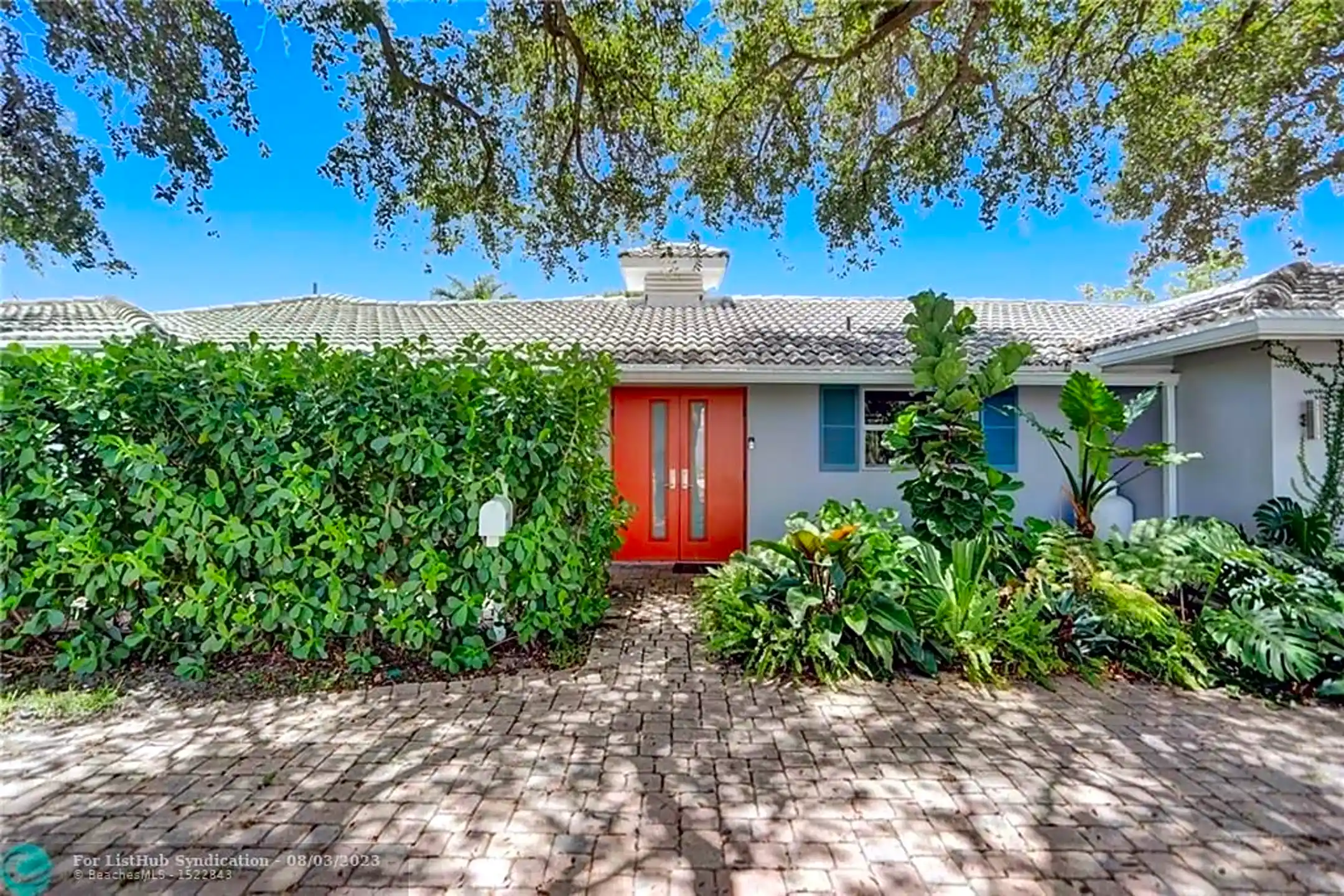 Building - 2740 NE 34th St - Fort Lauderdale, FL