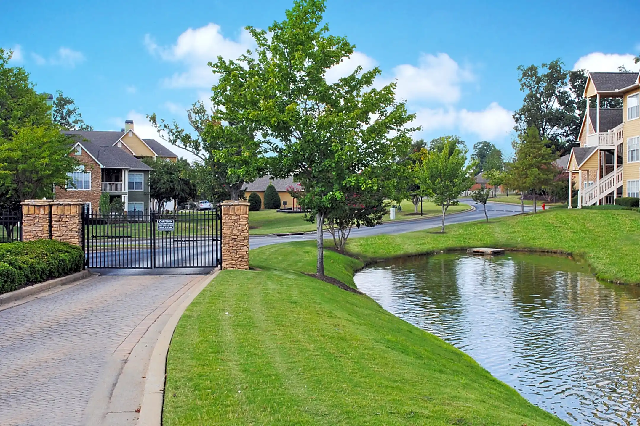 Appling Lakes Cordova, TN 38016