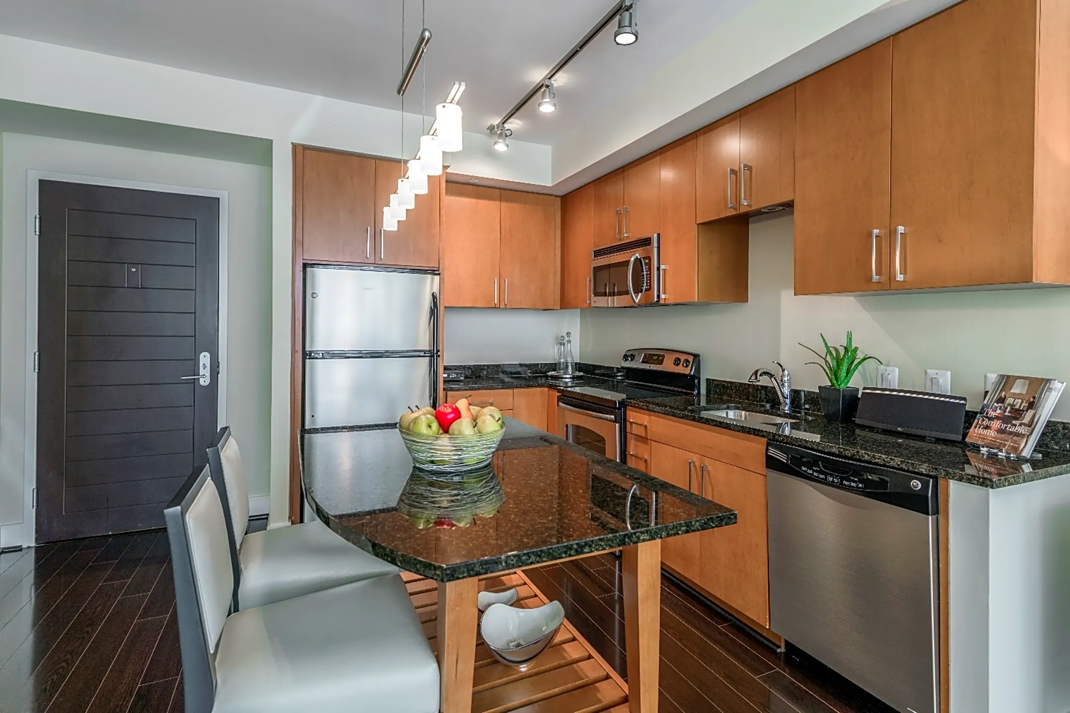 Kitchen - Flats 130 At Constitution Square - Washington, DC