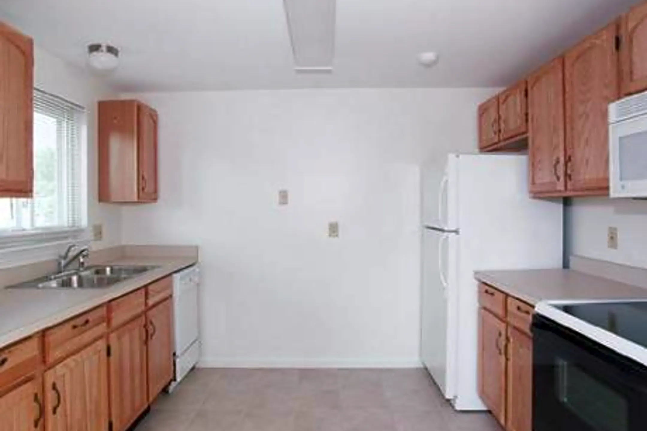 Fielding Gardens 293 Alden Rd Rochester, NY Apartments for Rent Rent.