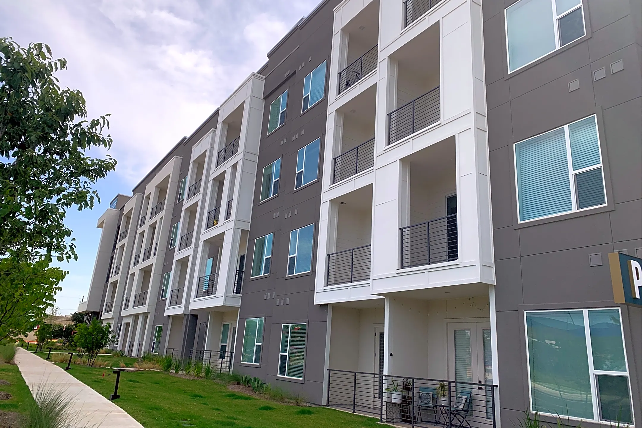 Apartments Near Braker Lane In Austin Texas