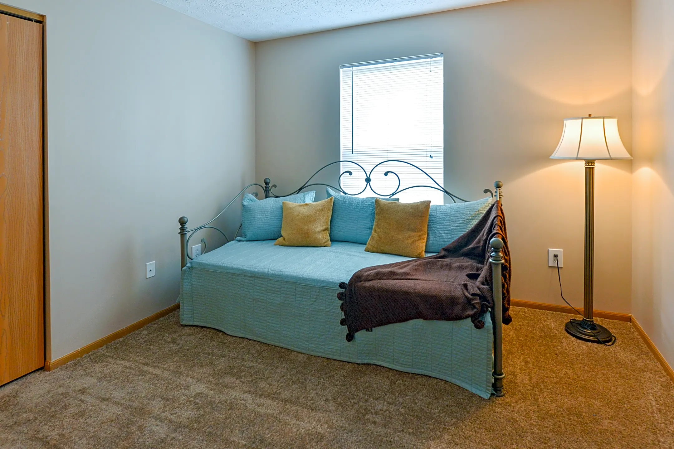 Bedroom - Brookview Apartments - Columbus, OH