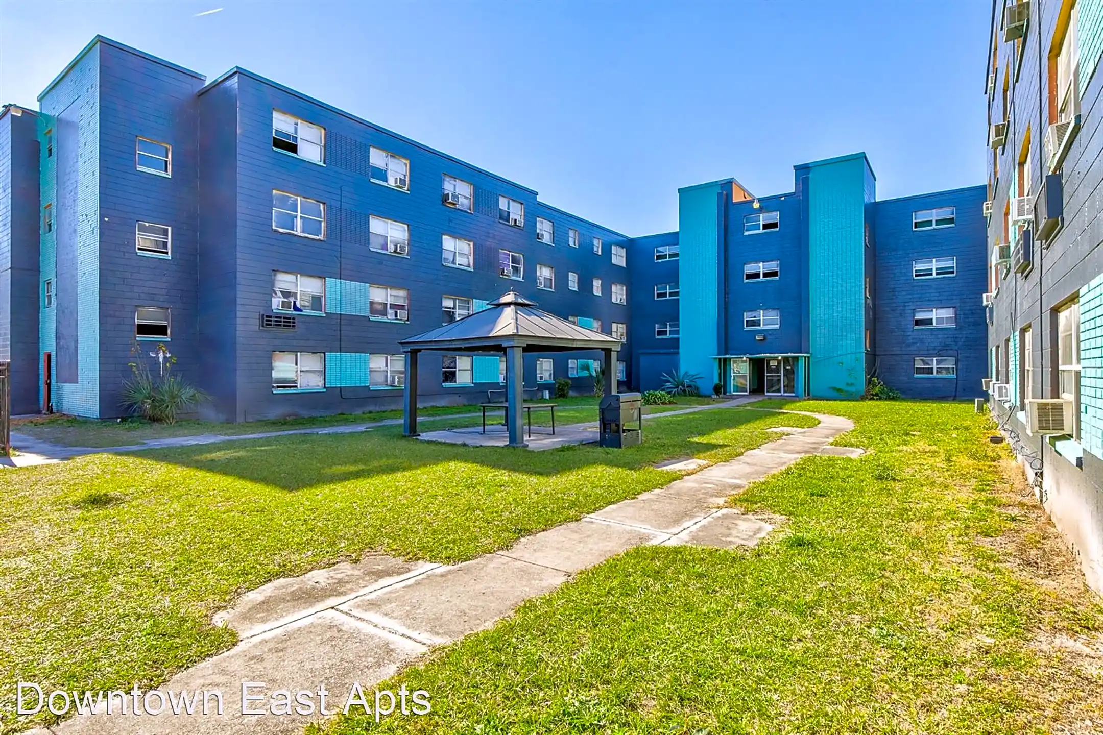 Downtown East Apts. 888 Franklin St Jacksonville, FL Apartments for