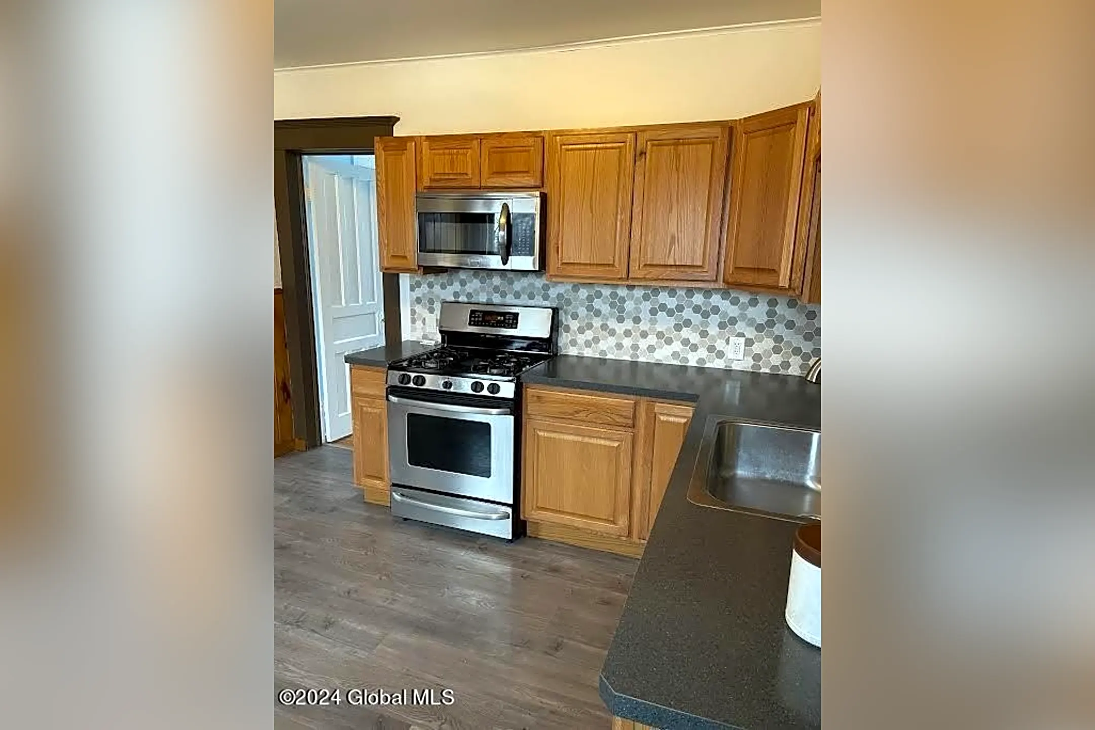 1 Columbia St Schenectady, NY Houses for Rent Rent.