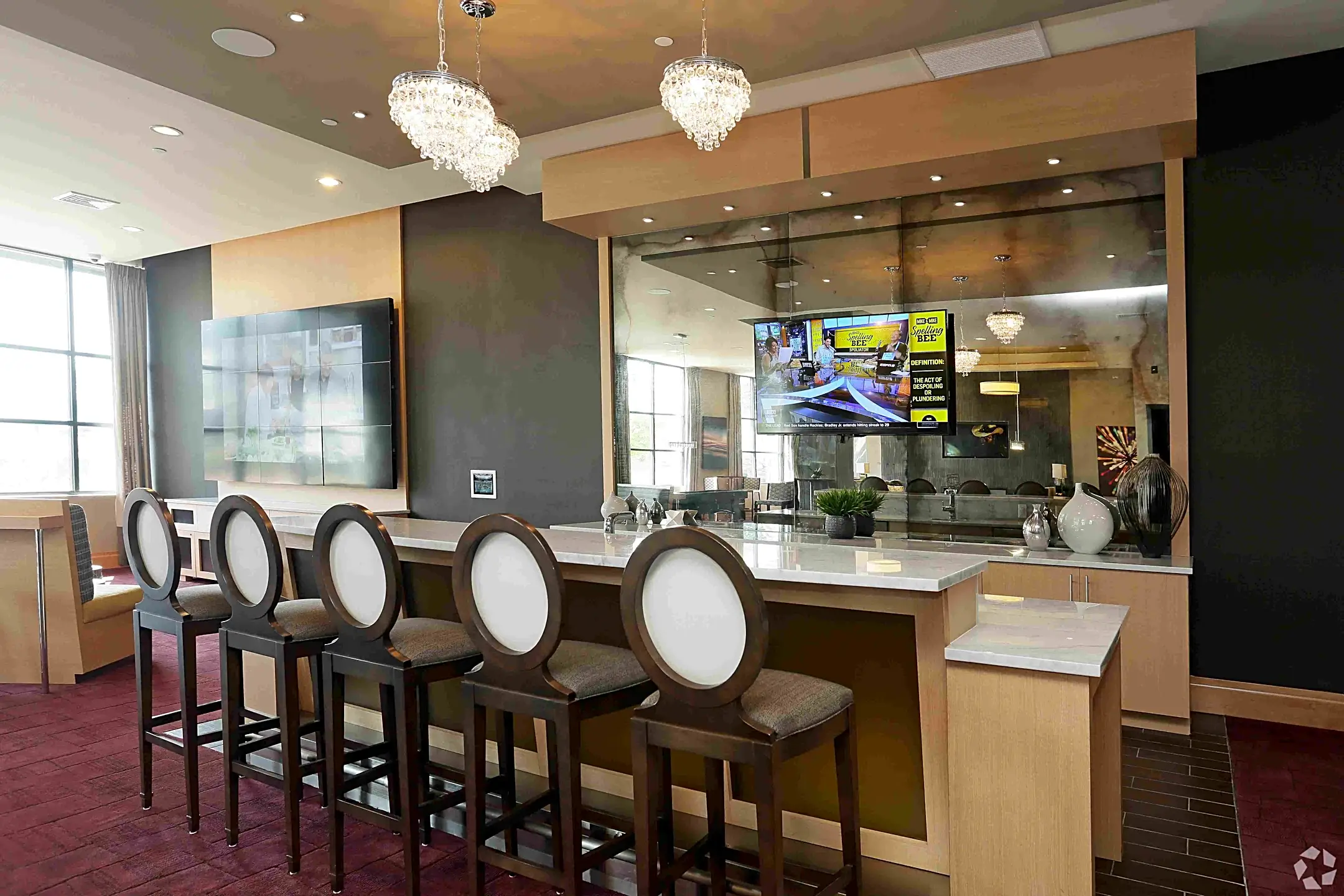 Kitchen - The Allure Mineola - Mineola, NY
