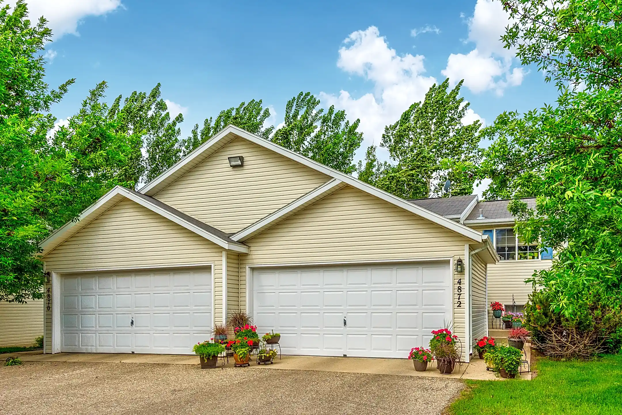 Eid Townhomes 200 45th St S Ste 200 Fargo, ND Townhomes for Rent