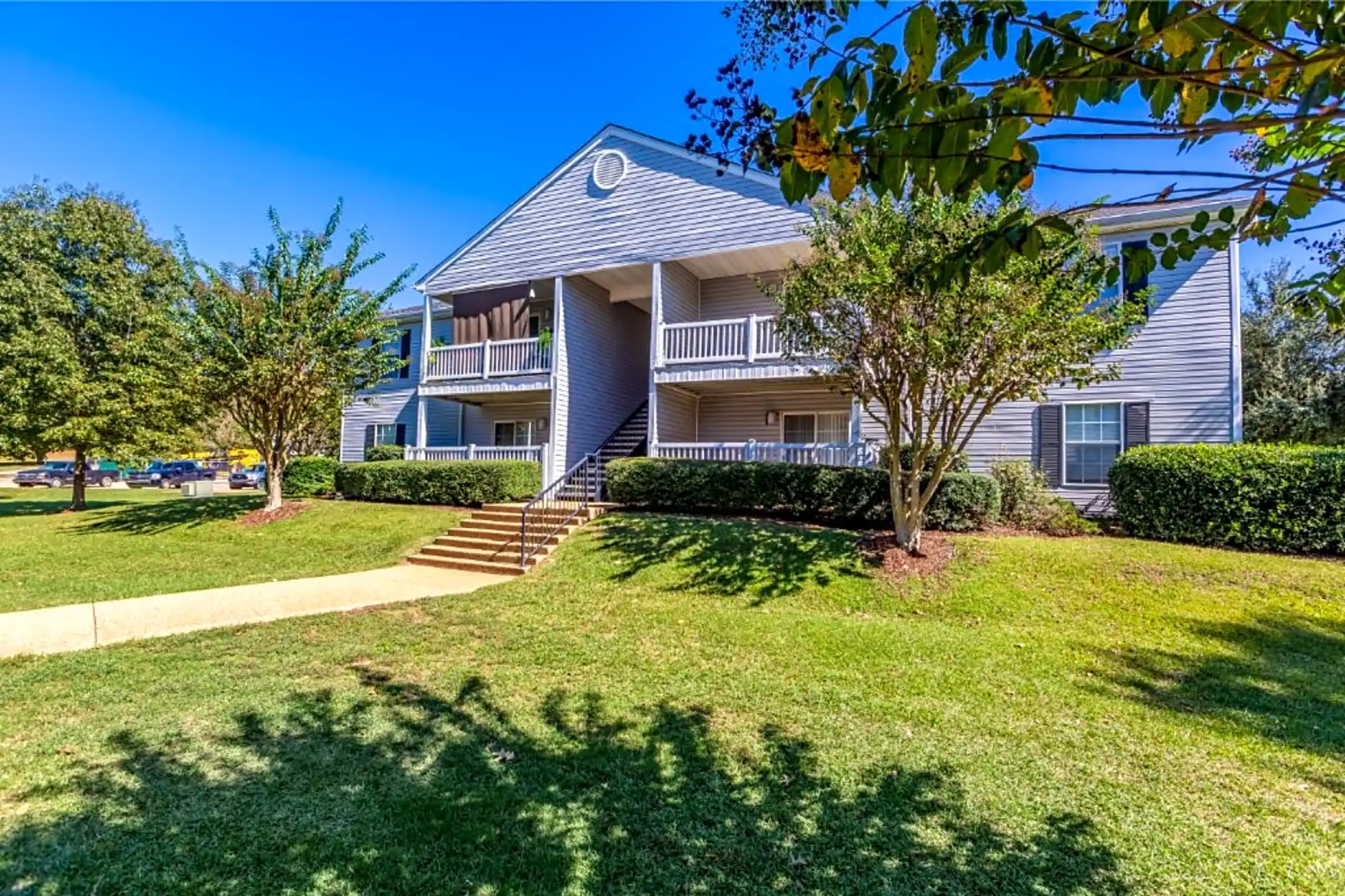 Parklane Apartments MS 39648